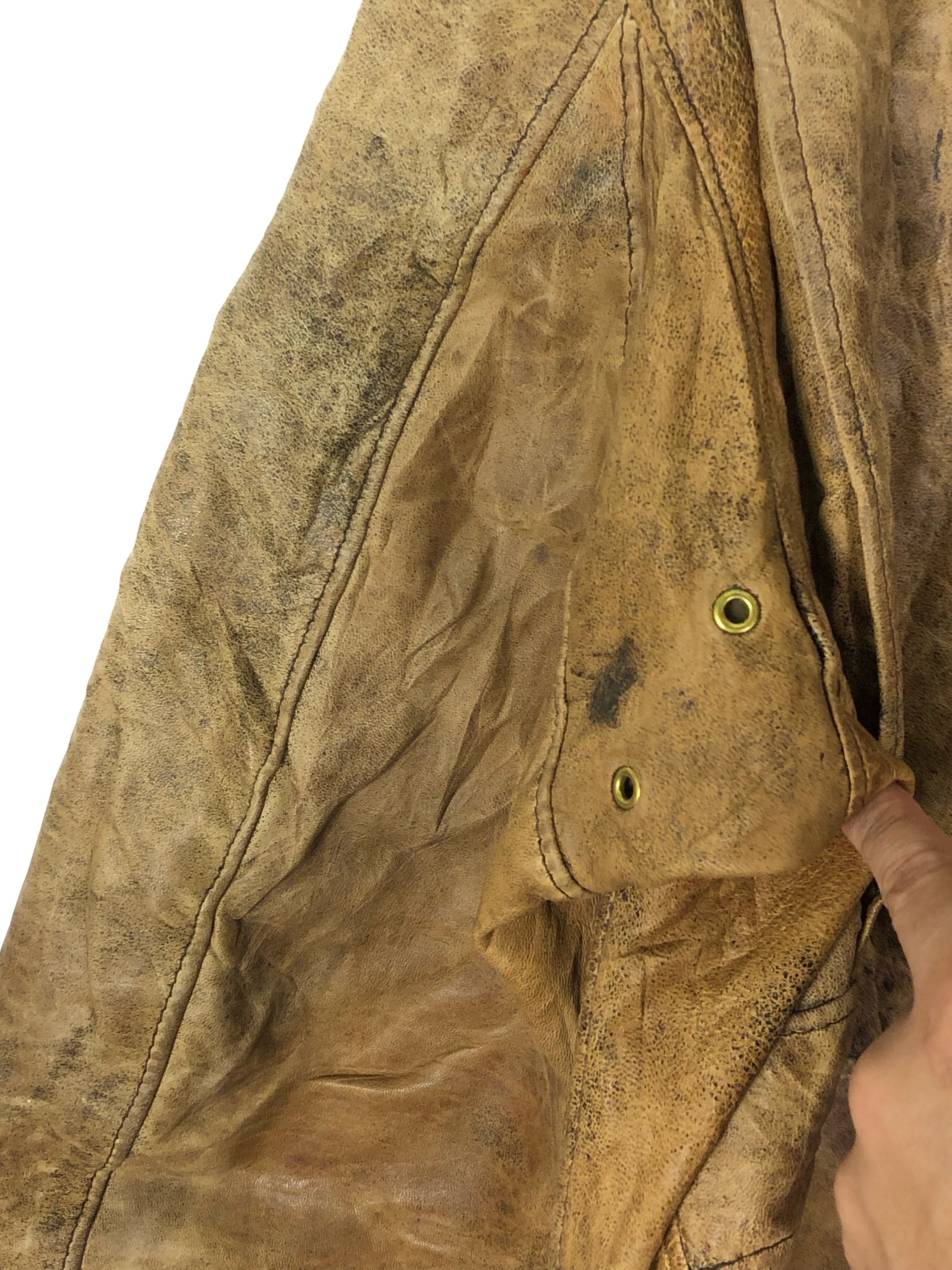 Schott VINTAGE 90’S SCHOTT FLIGHT LEATHER JACKET IN SIZE 44 Size US L / EU 52-54 / 3 - 11 Thumbnail