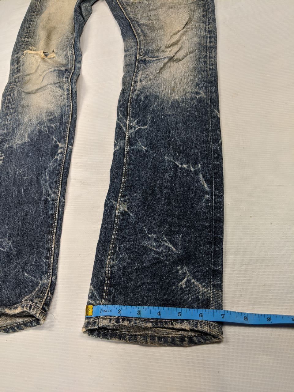 GOSTAR DE FUGA GOSTAR DE FUGA distressed denim jeans Size US 33 - 17 Thumbnail
