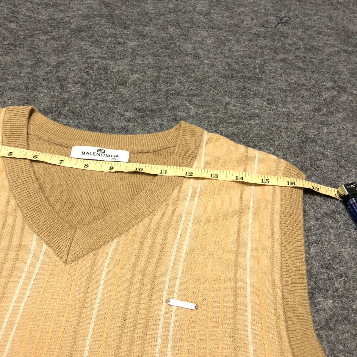 Balenciaga × Vintage Vintage Vest Knitwear Balenciaga Stripe Front Logo Size US L / EU 52-54 / 3 - 7 Thumbnail