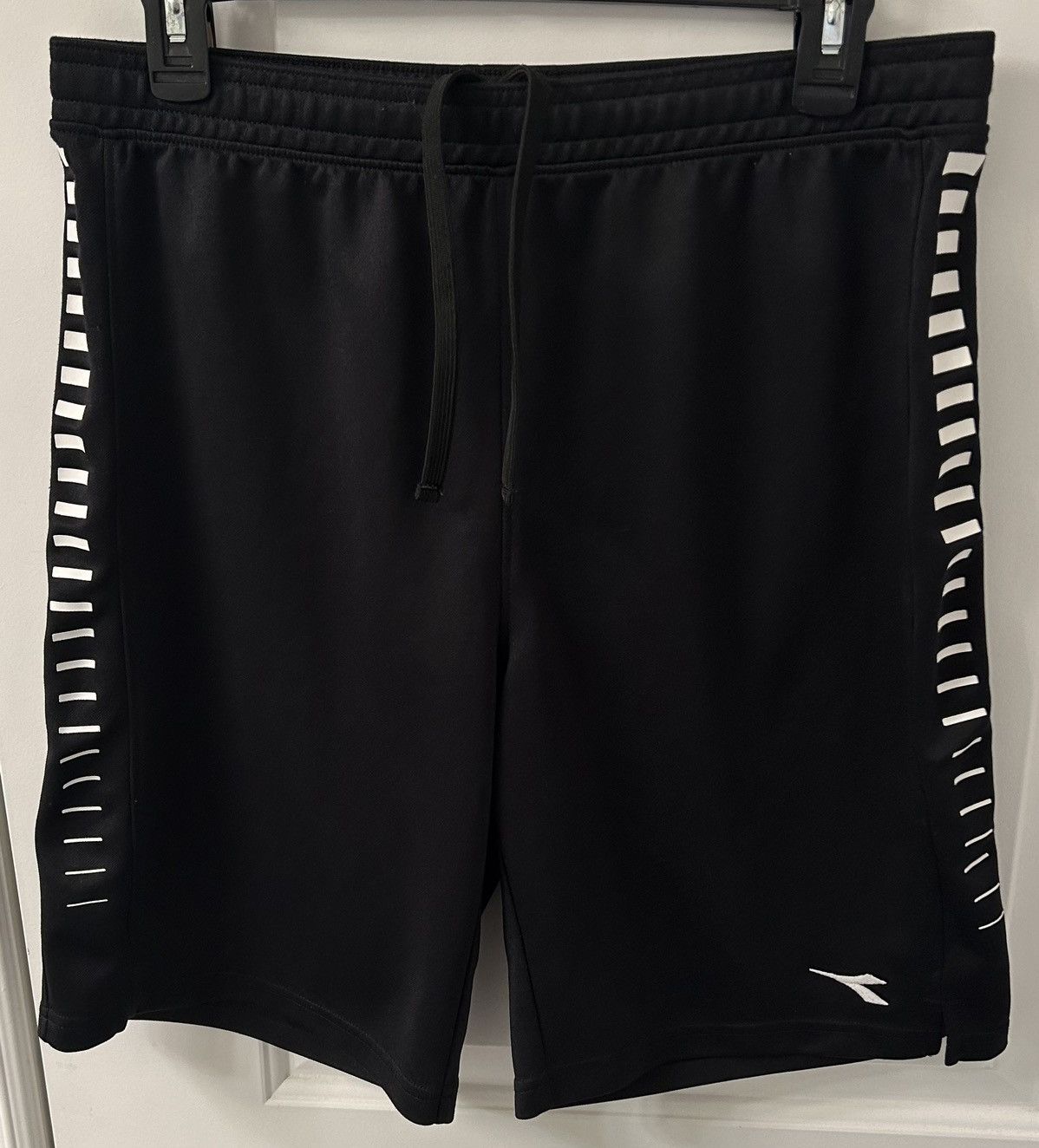 Diadora Diadora Mens Black Athletic Shorts/Workout Shorts - Size M Size US 30 / EU 46 - 1 Thumbnail
