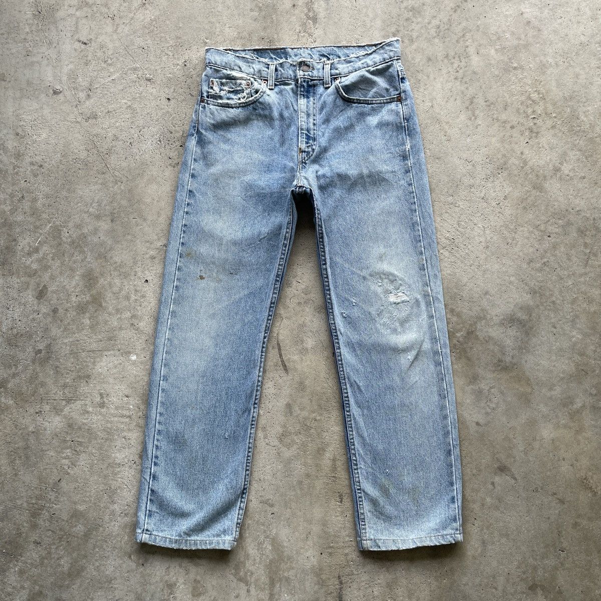 image of Distressed Denim x Levis Vintage Clothing Vintage Levis 505 Made In Usa Faded Denim Jeans Pants W33
