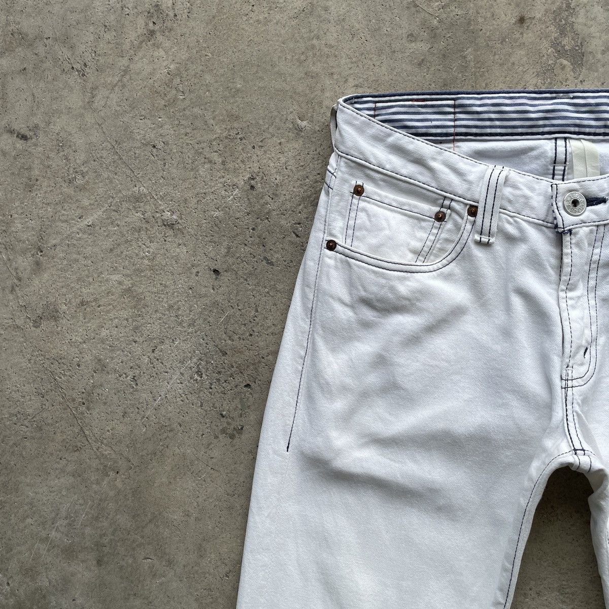Levi's × Levi's Vintage Clothing × White's Boots Vintage Levi’s Premium 505 Whites Denim Jeans Pants W29 Size US 29 - 3 Thumbnail