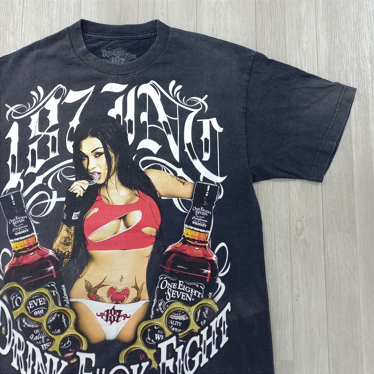Rap Tees Vtg 187 Whiskey Drink F#@k Fight Sexygirl Distressed T-shirt Size US L / EU 52-54 / 3 - 5 Thumbnail