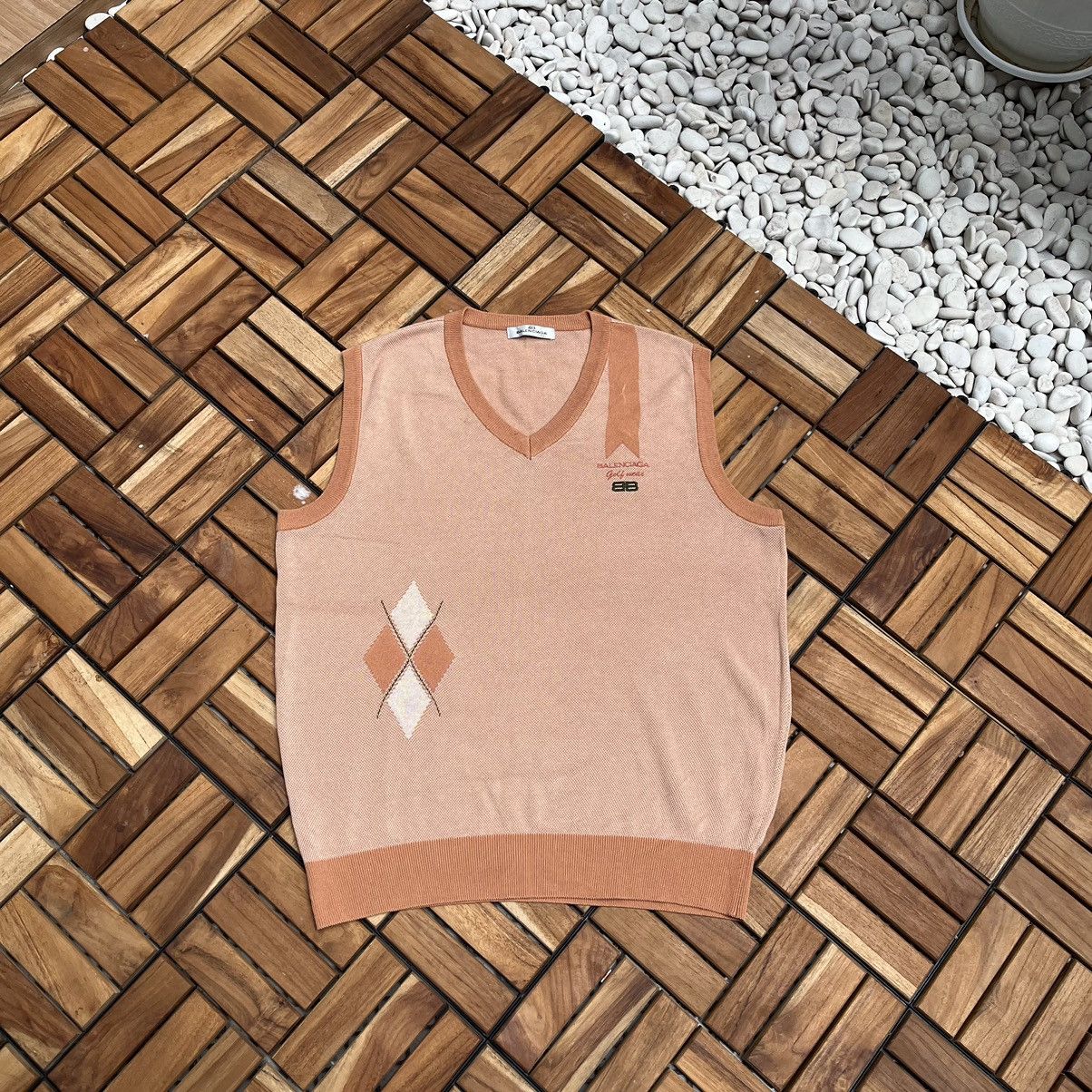 Balenciaga Authentics Vintage Balenciaga Golf Vest Knitwear Big Logo Size US L / EU 52-54 / 3 - 2 Thumbnail