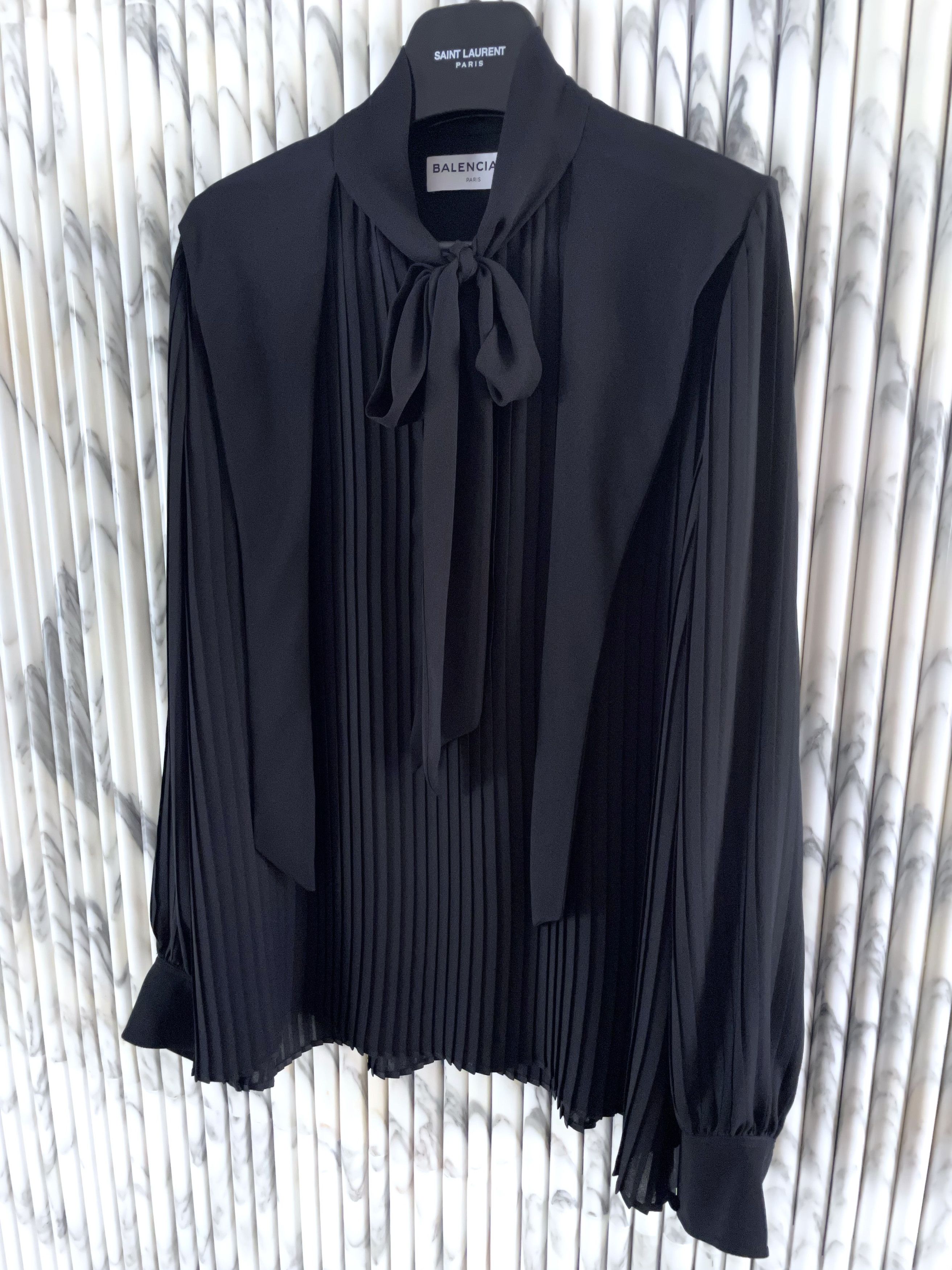 Balenciaga *GRAIL* NWT PUSSY BOW LAVALLIERE TIE NECK PLEATED SHIRT Size US M / EU 48-50 / 2 - 6 Thumbnail