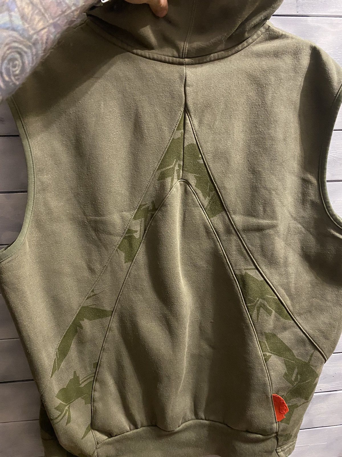 Nike Vintage Rare Vest Nike Y2K Streatwear Drill Swoosh. Size US L / EU 52-54 / 3 - 9 Thumbnail