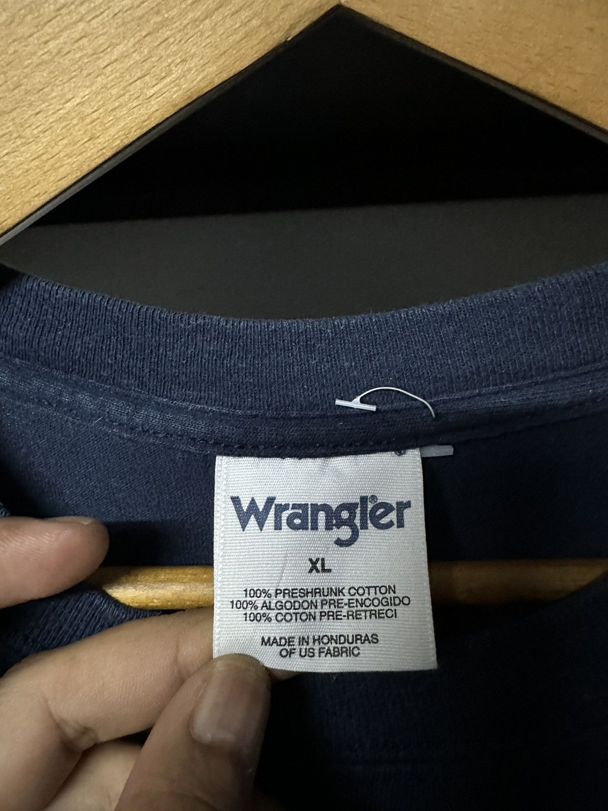 Marlboro Vintage Wrangler Cowboy Man Takedown Tee Size US XL / EU 56 / 4 - 10 Thumbnail