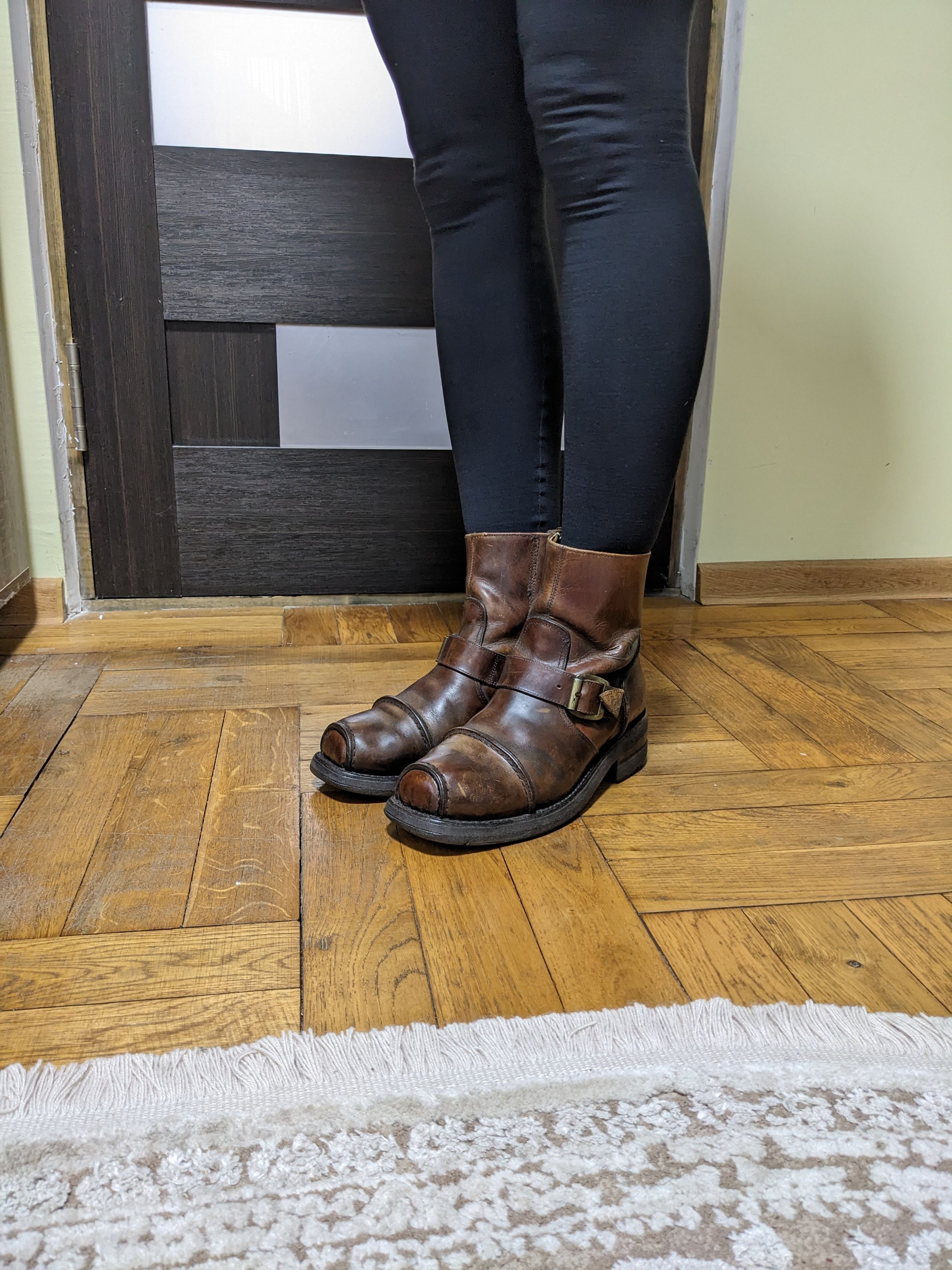 Cowboy Equipment × Genuine Leather × Sendra Sendra Spanish Western women's leather zip boots, buffalo Size US 10 / IT 40 - 18 Thumbnail