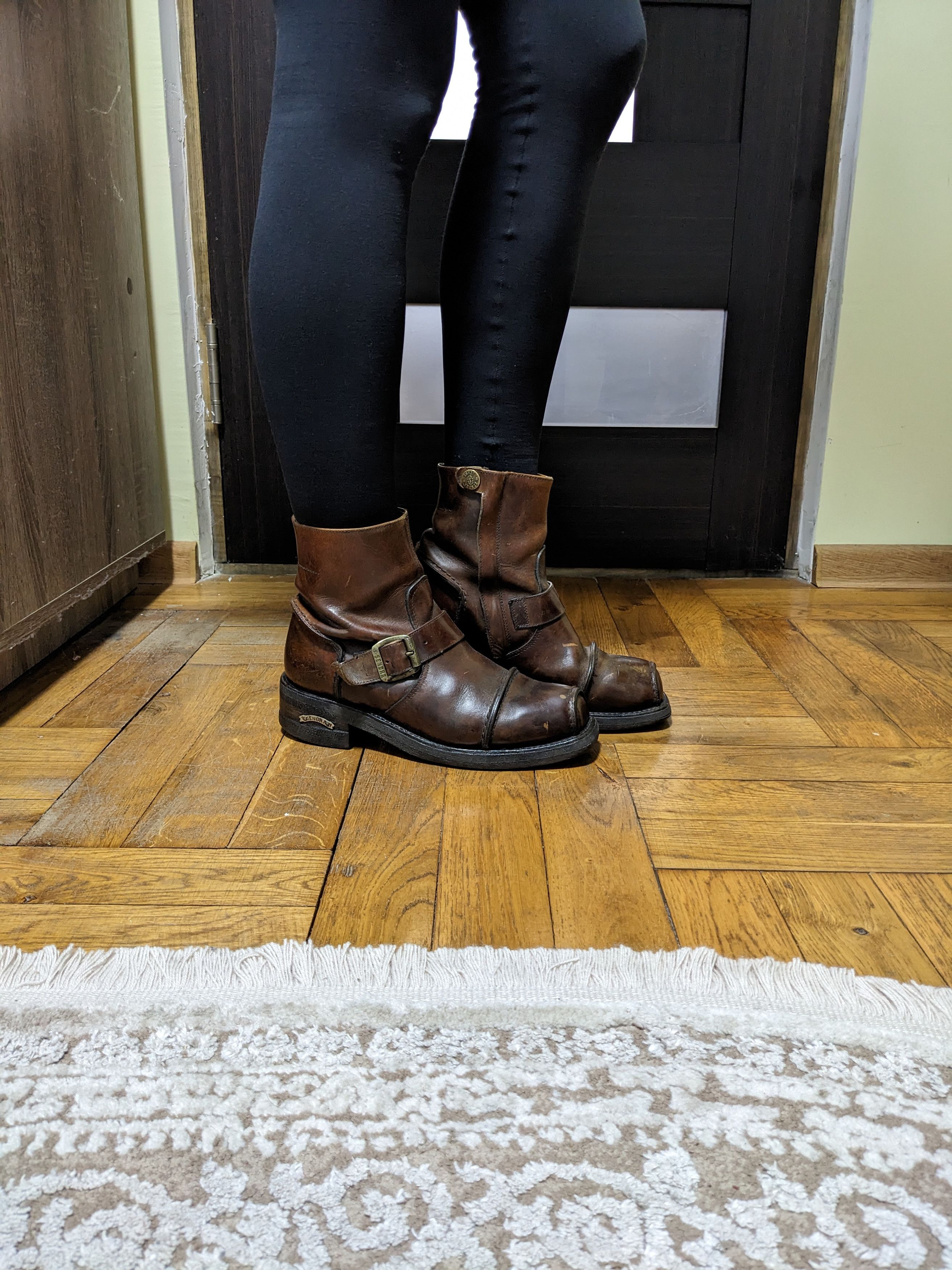 Cowboy Equipment × Genuine Leather × Sendra Sendra Spanish Western women's leather zip boots, buffalo Size US 10 / IT 40 - 19 Thumbnail