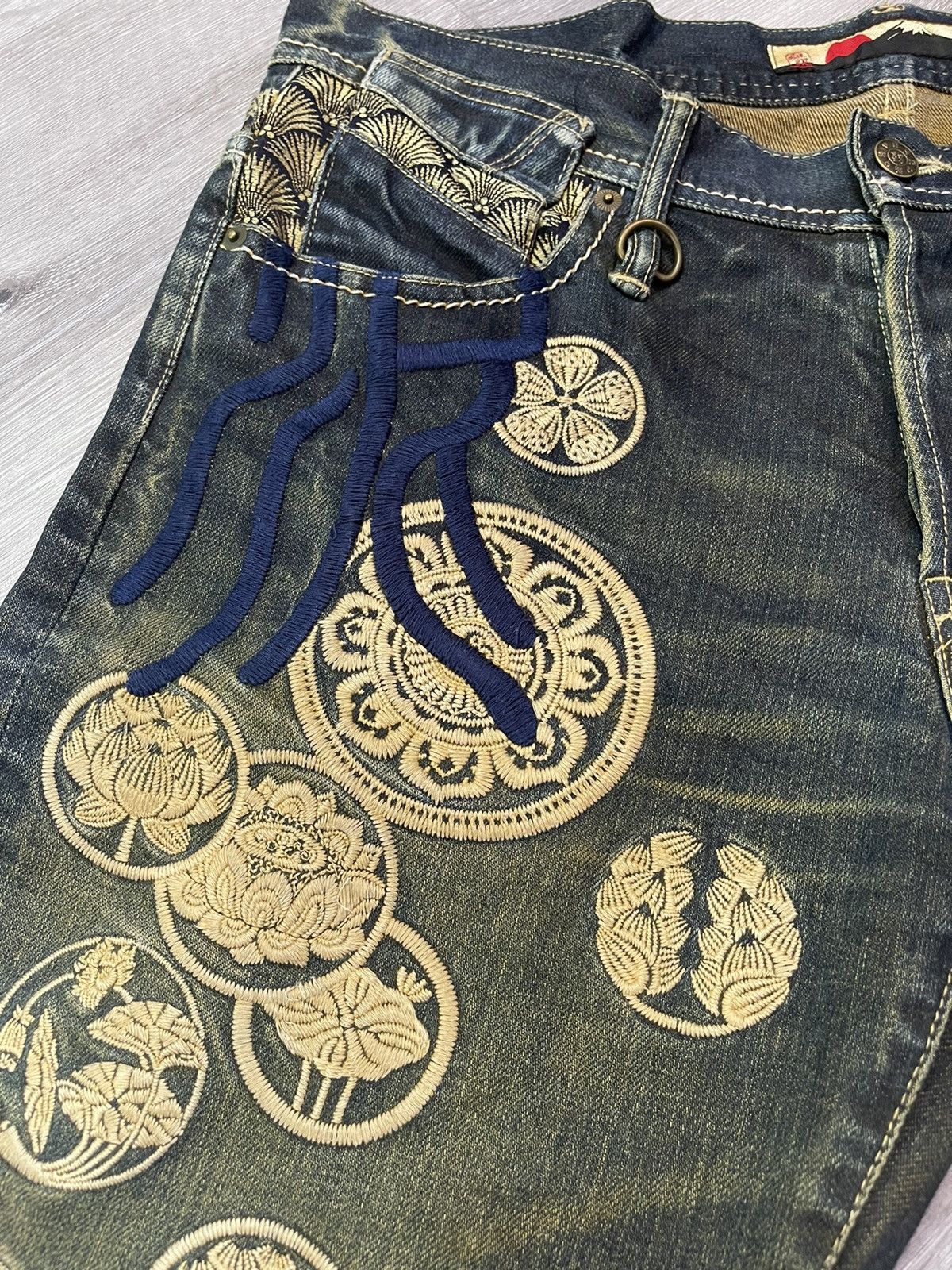 Japanese Brand × Vintage Vintage Jeans Rare Design Japan Traditional Size US 34 / EU 50 - 3 Thumbnail