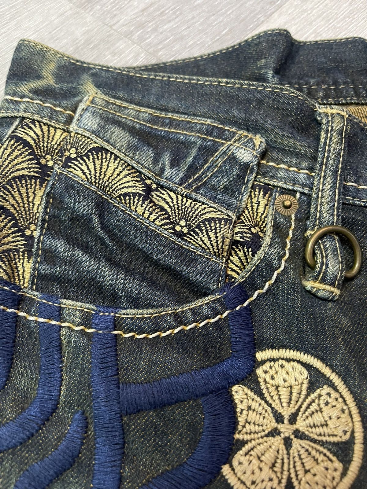 Japanese Brand × Vintage Vintage Jeans Rare Design Japan Traditional Size US 34 / EU 50 - 4 Thumbnail