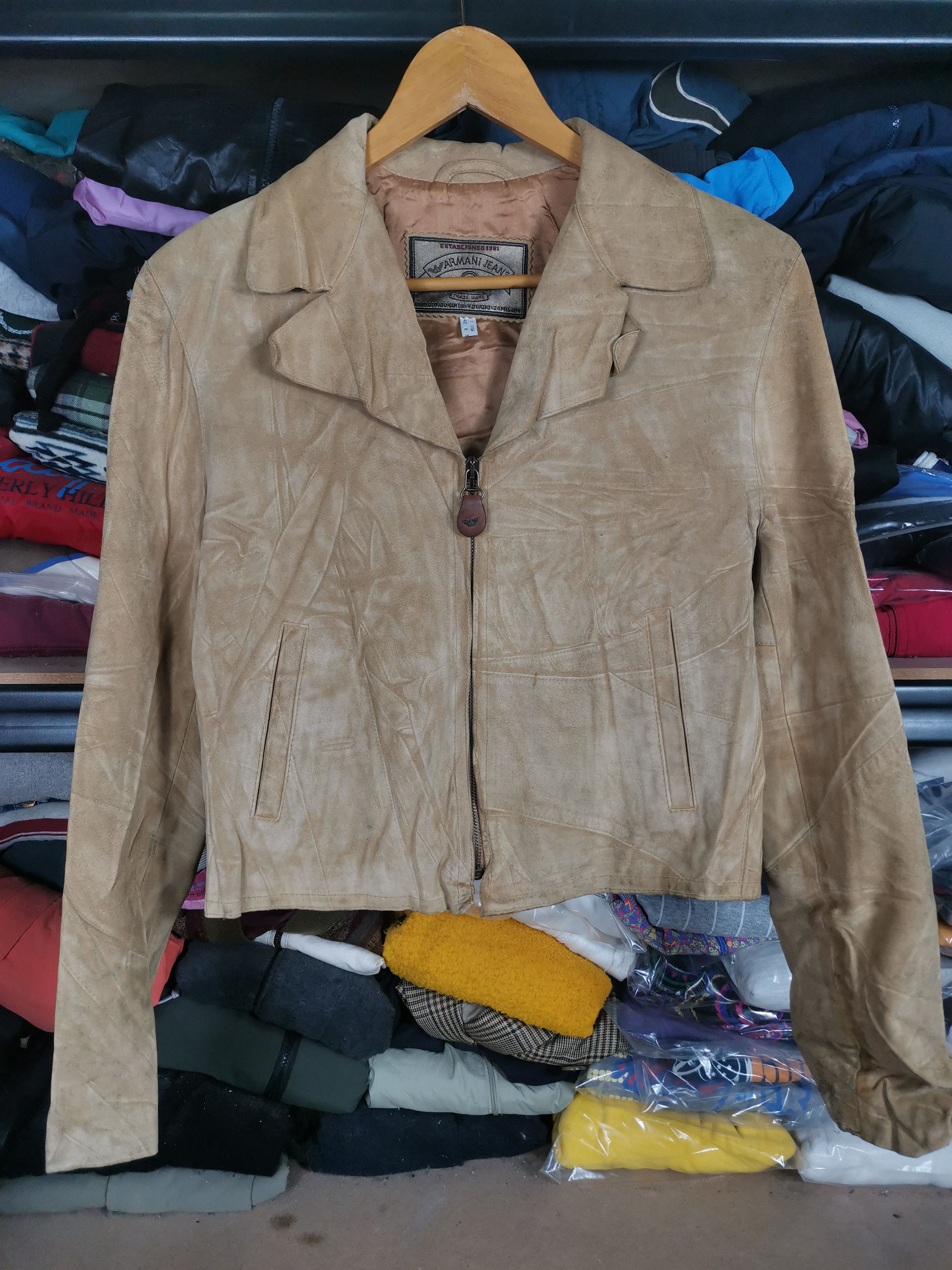 Giorgio Armani Vintage Armani Jeans Giorgio Armani Cropped Leather Jacket Size M / US 6-8 / IT 42-44 - 1 Thumbnail