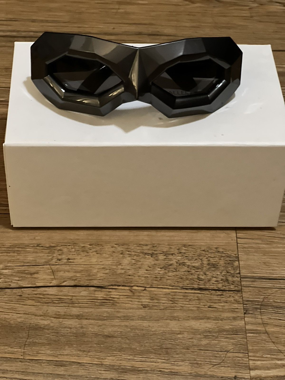 Walter Van Beirendonck Linda Farrow Shades Walter Van Beirendonck