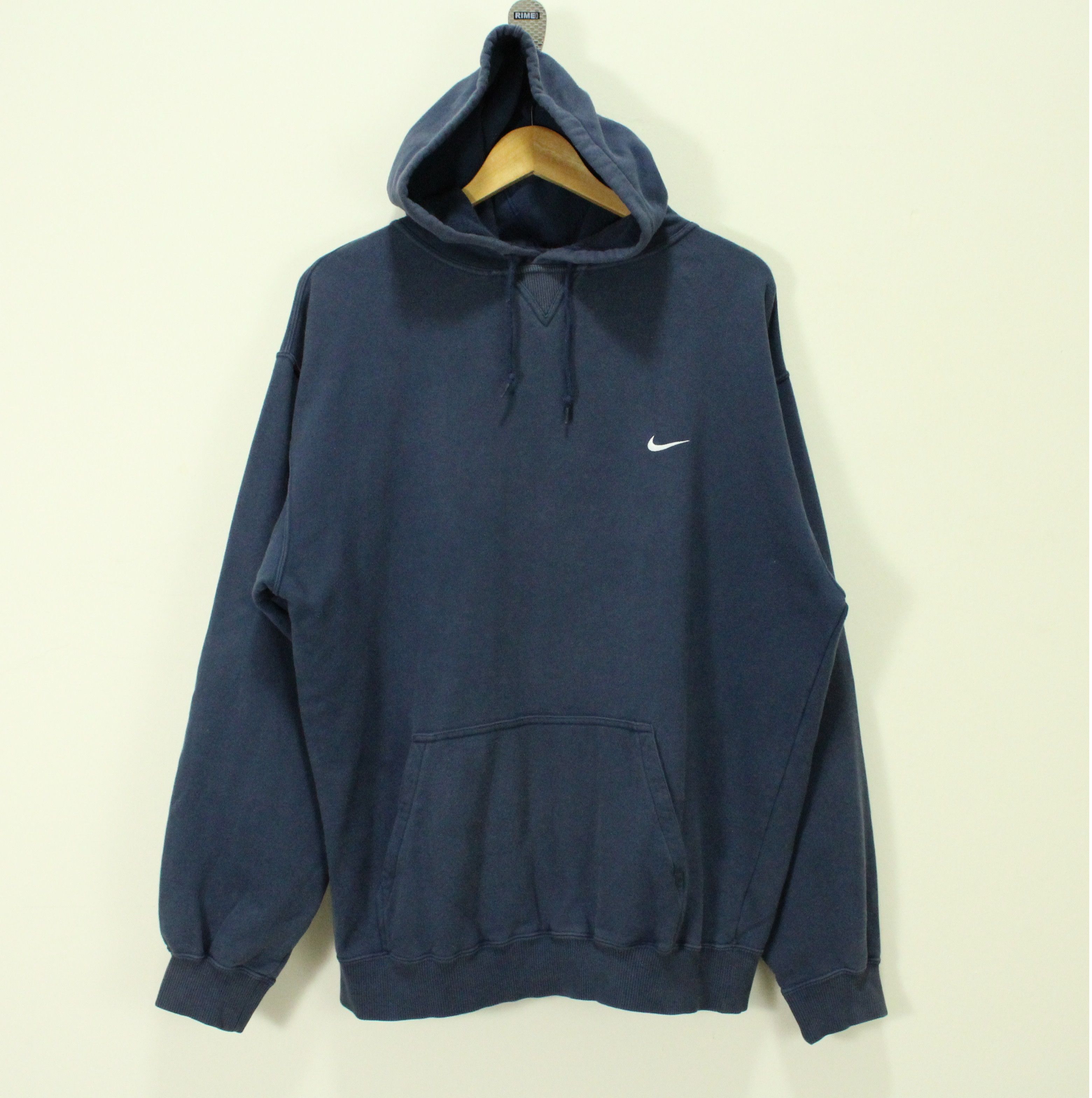 Japanese Brand × Nike × Vintage Vintage 00s NIKE Hoodie Small Logo Embroidered Nike Swoosh Size US L / EU 52-54 / 3 - 1 Thumbnail