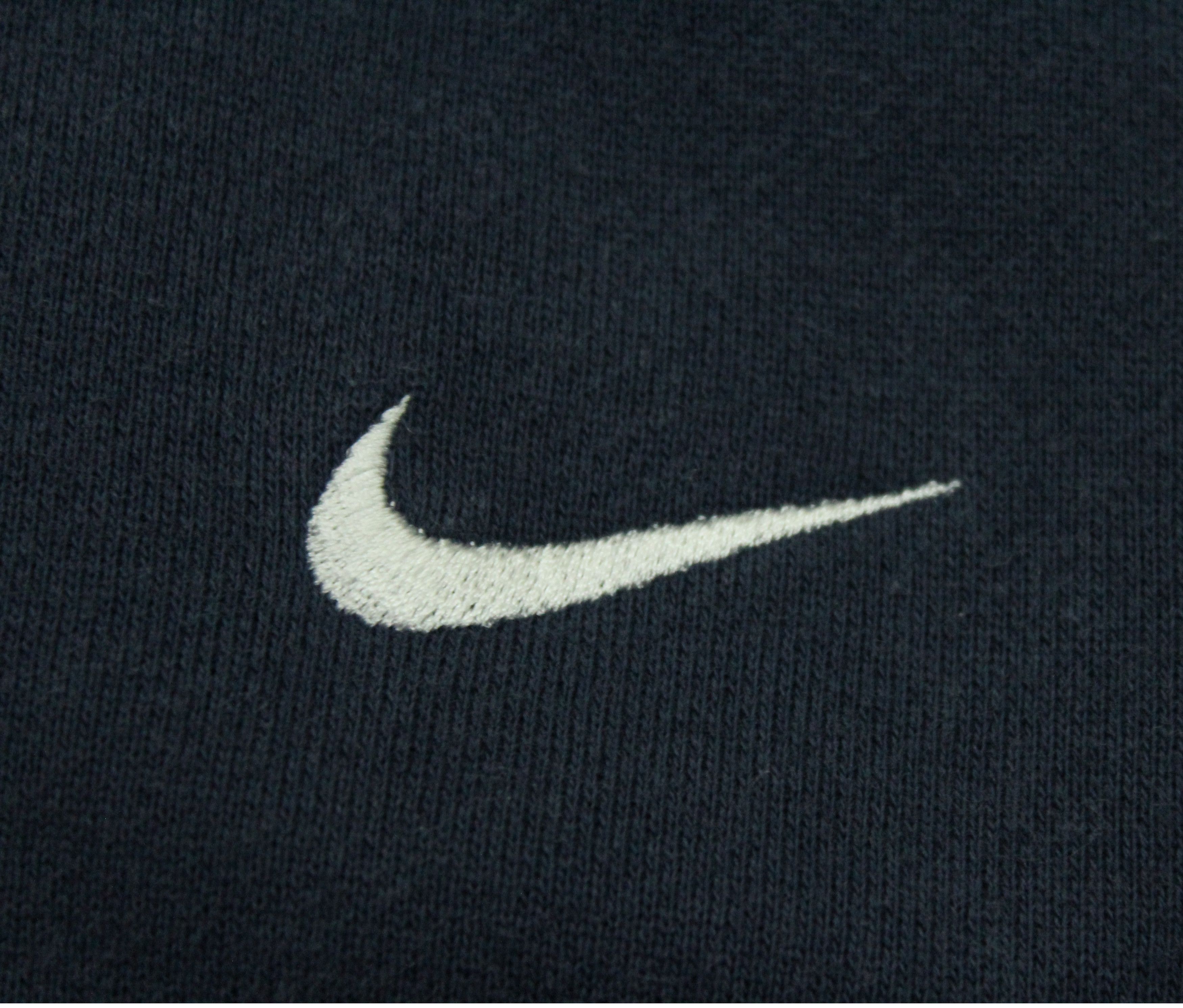 Japanese Brand × Nike × Vintage Vintage 00s NIKE Hoodie Small Logo Embroidered Nike Swoosh Size US L / EU 52-54 / 3 - 4 Thumbnail