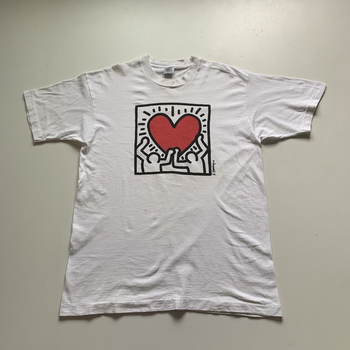 Keith Haring × Vintage Vintage 1990s Keith Haring Art Love Pop Shop Graphic T Shirt Size US L / EU 52-54 / 3 - 1 Thumbnail