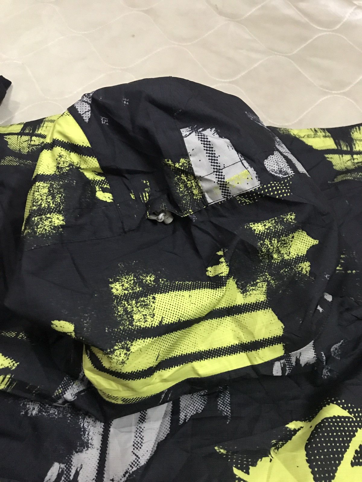 Quicksilver × Vintage 🔥Rare🔥 Quiksilver tie dye windbreaker rare design Size US M / EU 48-50 / 2 - 17 Thumbnail