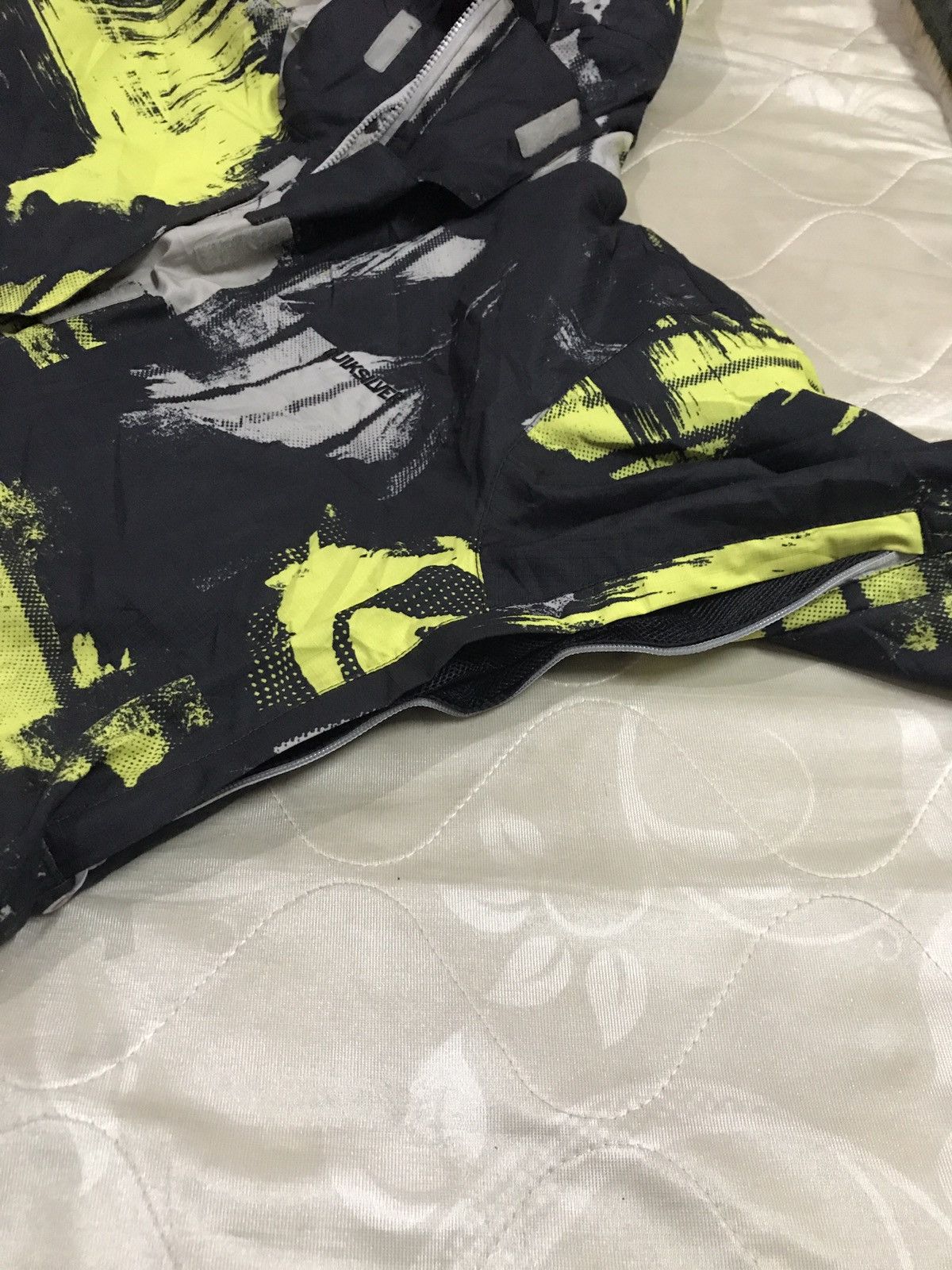 Quicksilver × Vintage 🔥Rare🔥 Quiksilver tie dye windbreaker rare design Size US M / EU 48-50 / 2 - 21 Thumbnail