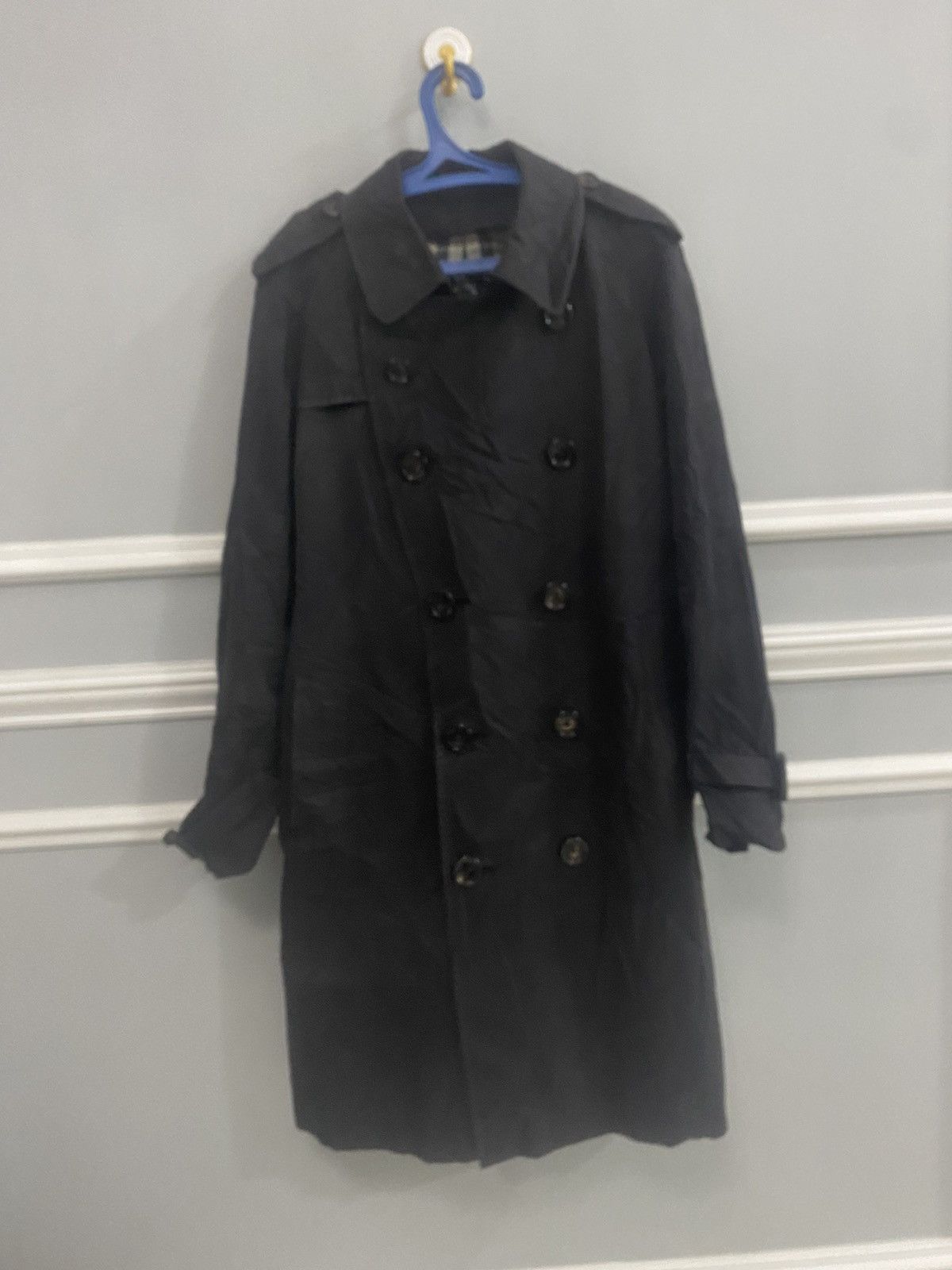 Burberry VINTAGE BLACK BURBERRY KESSINGTON TRENCH COAT Size US S / EU 44-46 / 1 - 4 Thumbnail