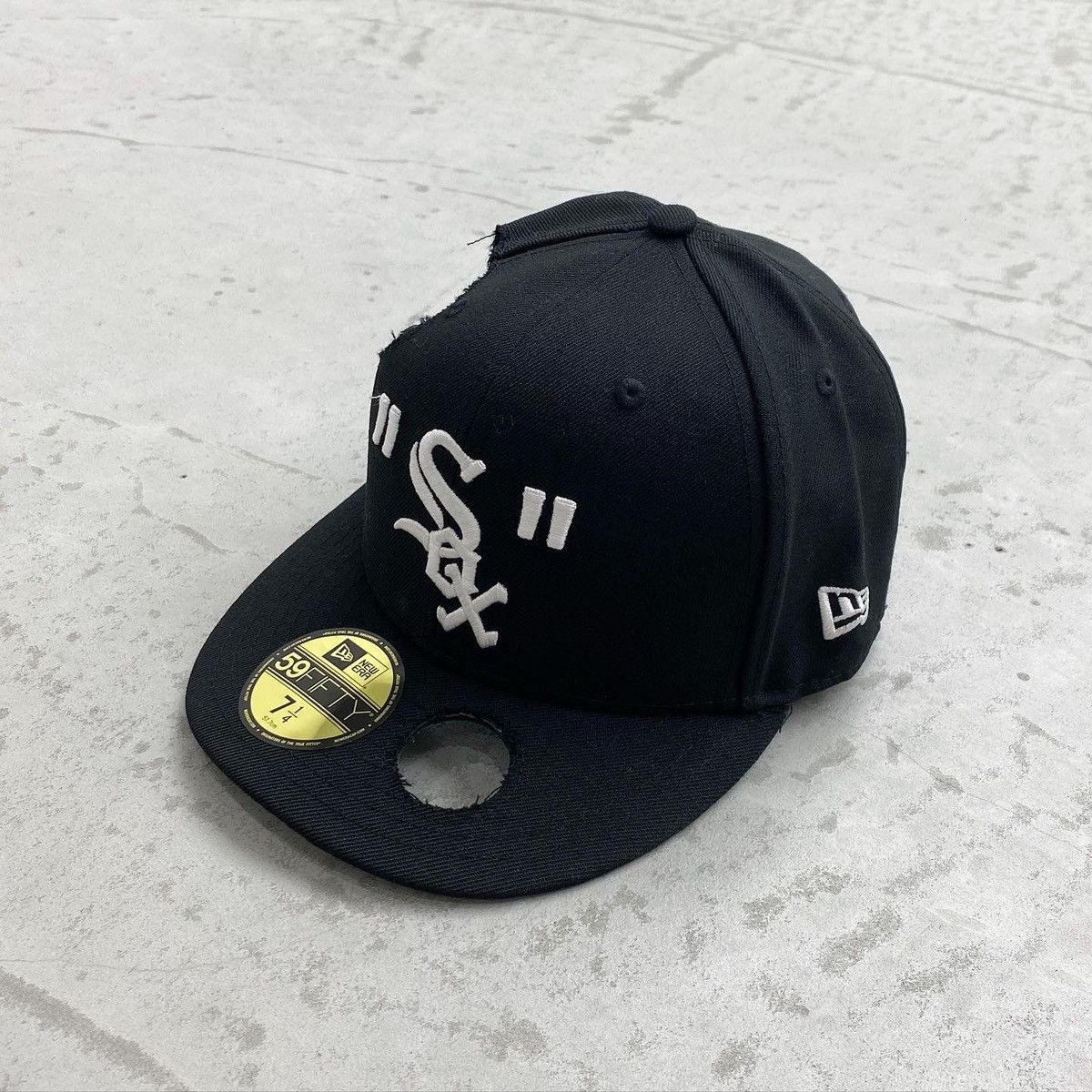 image of Off-White X Mlb x New Era Chicago White Sox Cap in Black, Men's