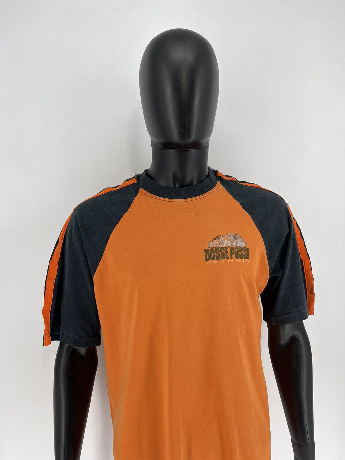 Other Dosse Posse Unity Vintage Rap T-Shirt Graffiti Style Y2K Size US M / EU 48-50 / 2 - 3 Thumbnail