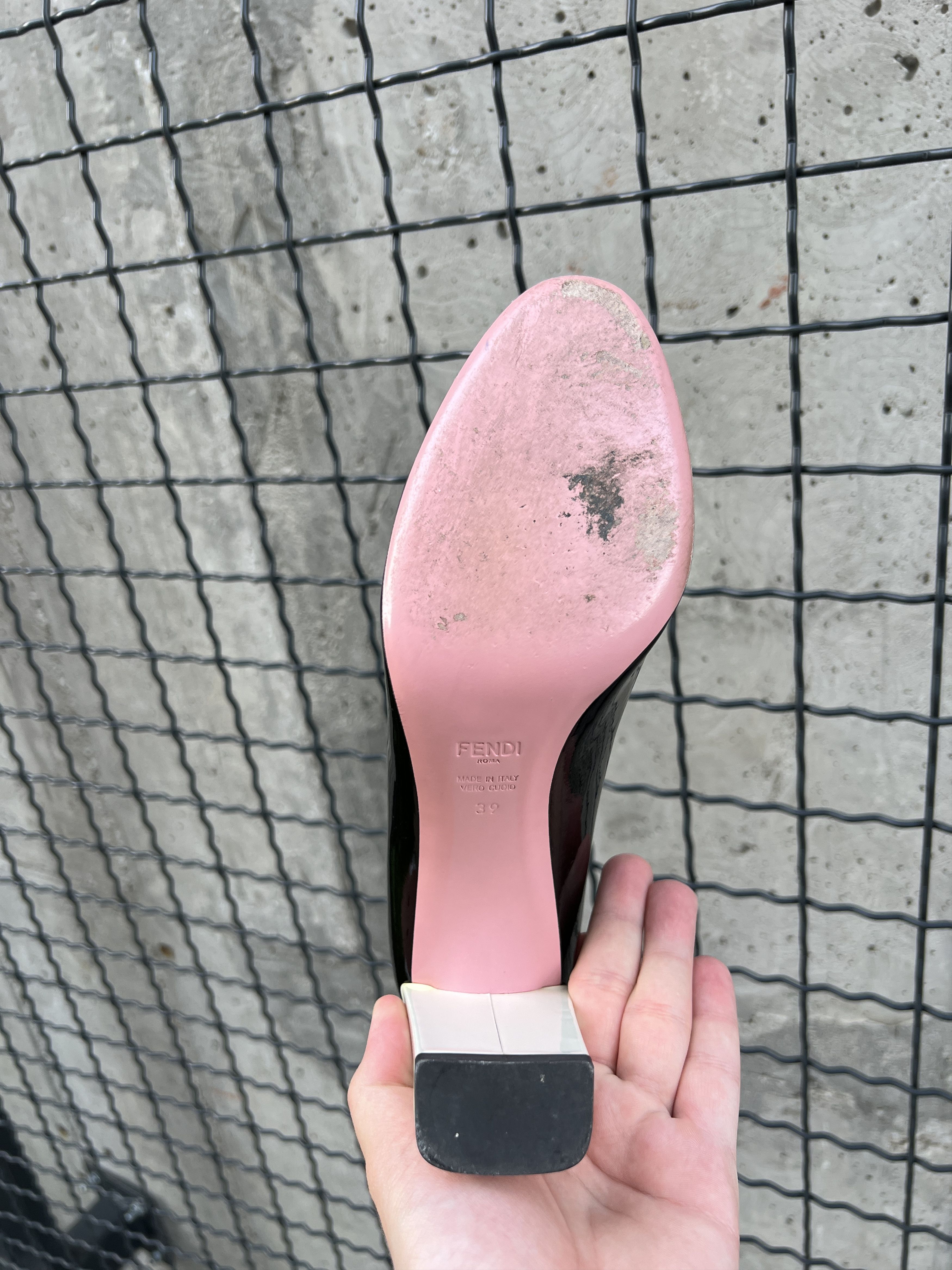 Fendi Fendi Black Heels Size US 9 / IT 39 - 19 Thumbnail