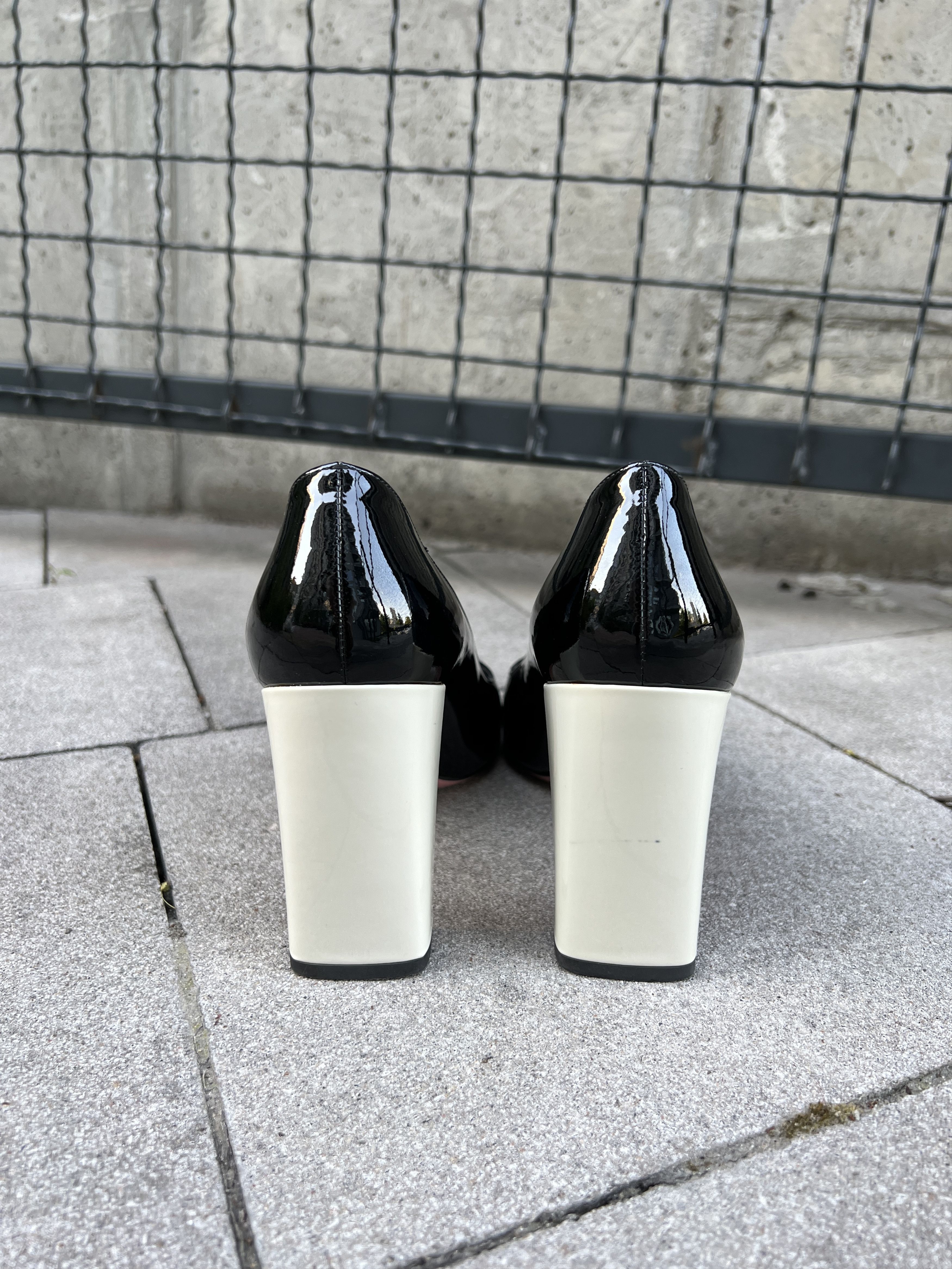 Fendi Fendi Black Heels Size US 9 / IT 39 - 6 Thumbnail