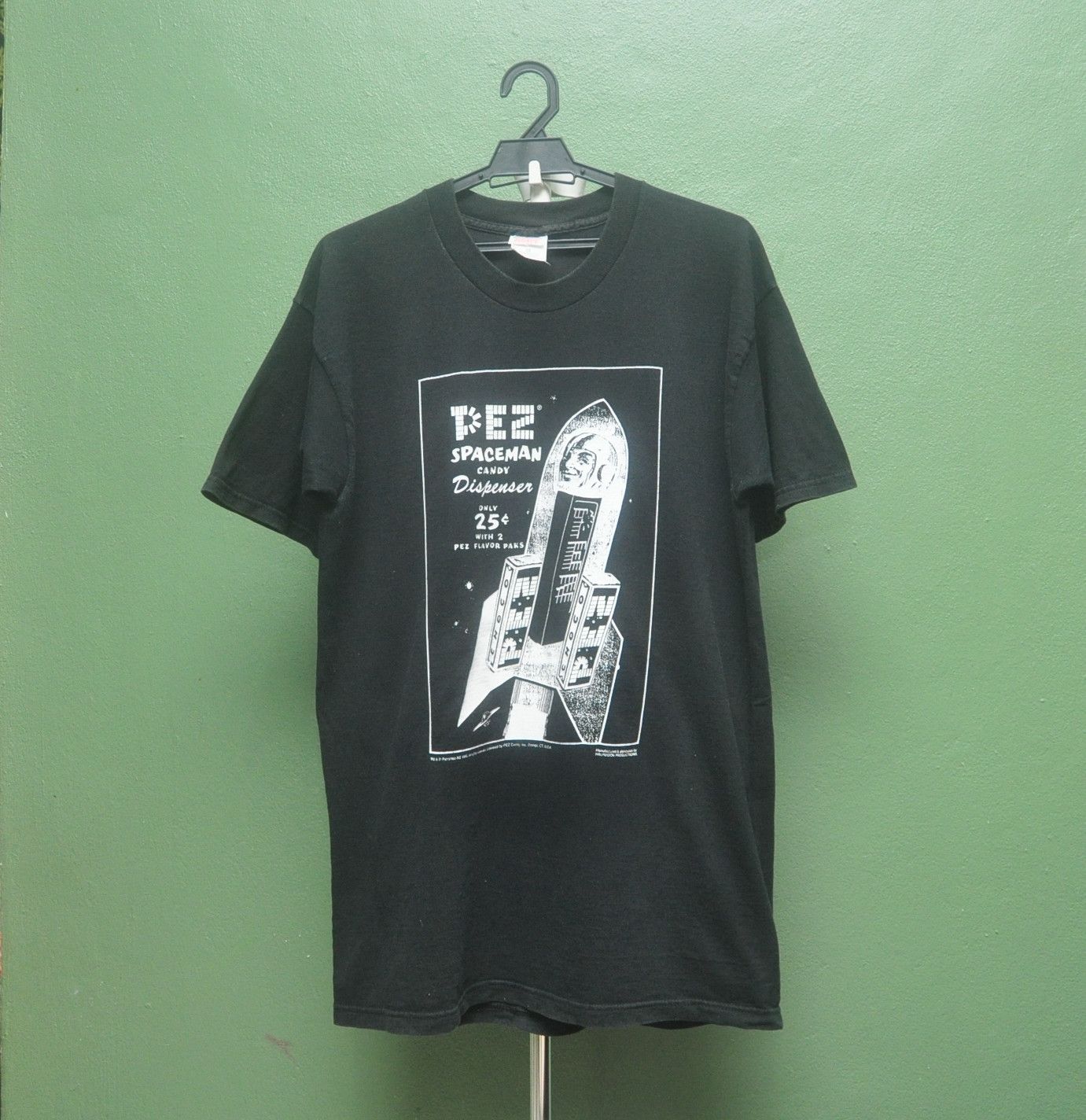Japanese Brand × Vintage Vintage PEZ Spaceman Candy Dispenser Shirt Size US L / EU 52-54 / 3 - 1 Thumbnail