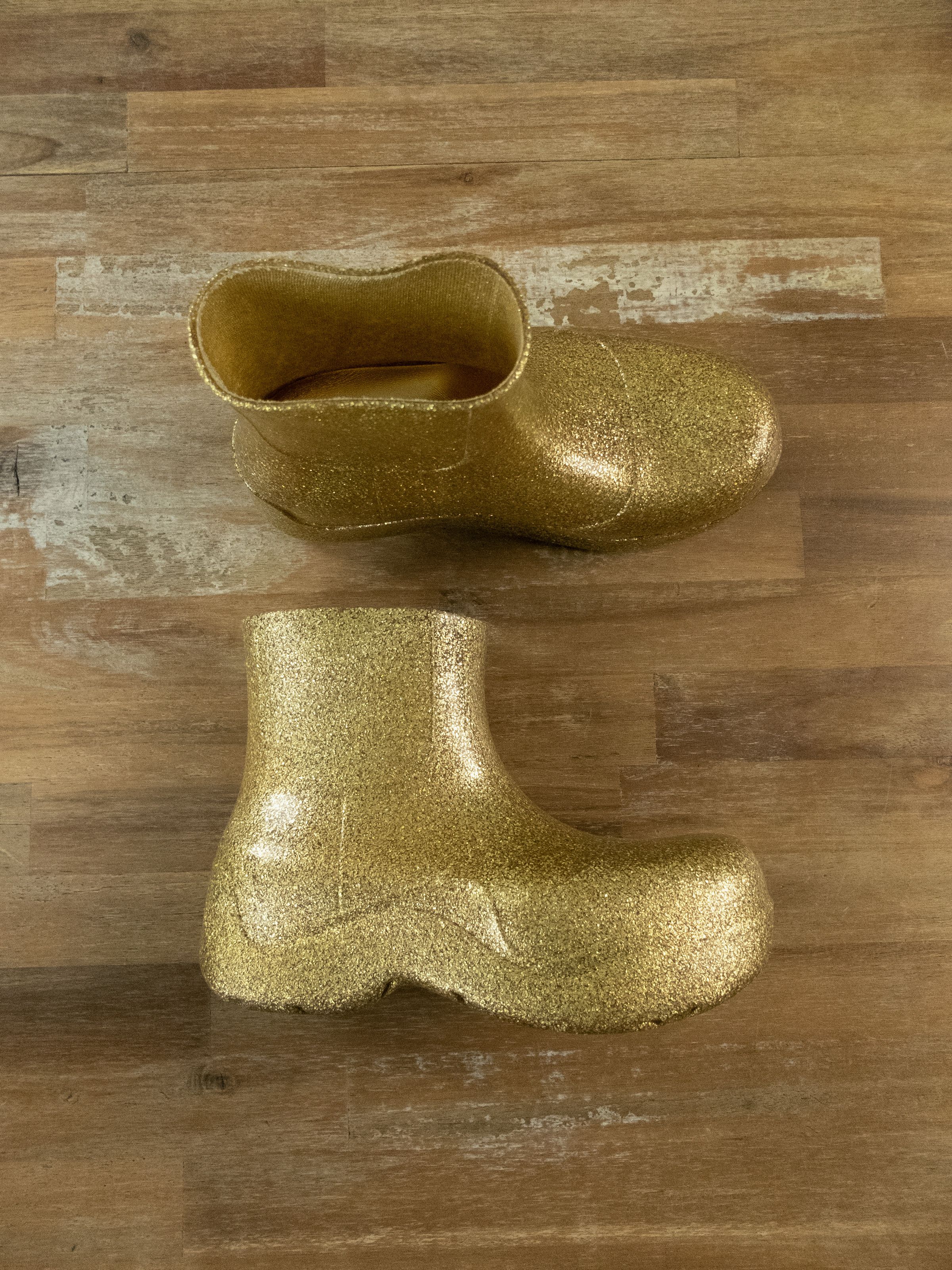 Bottega Veneta BOTTEGA VENETA Puddle gold glitter rubber ankle boots 6 36 q Size US 6 / IT 36 - 4 Thumbnail