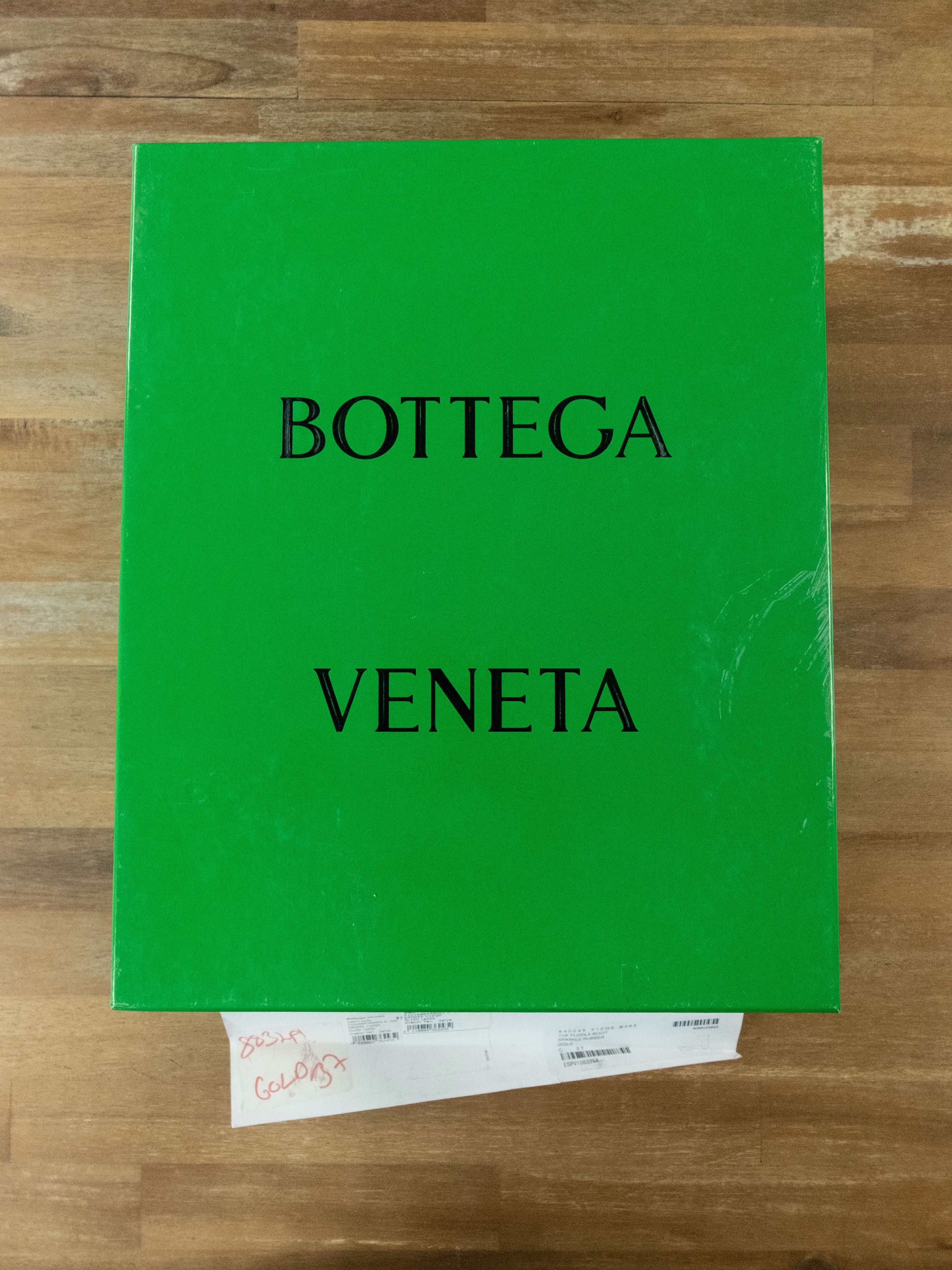 Bottega Veneta BOTTEGA VENETA Puddle gold glitter rubber ankle boots 7 37 q Size US 7 / IT 37 - 11 Thumbnail