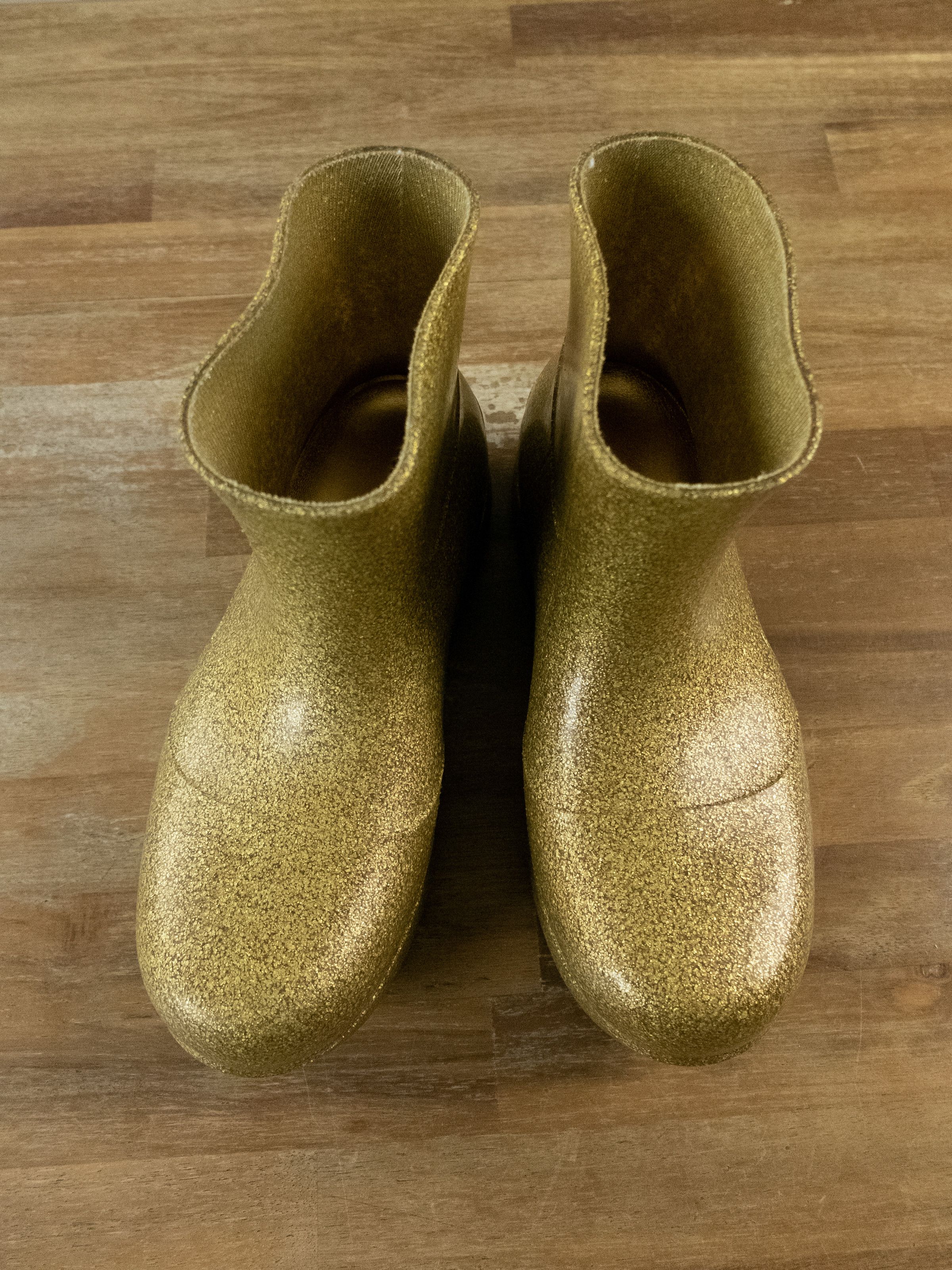 Bottega Veneta BOTTEGA VENETA Puddle gold glitter rubber ankle boots 7 37 q Size US 7 / IT 37 - 5 Thumbnail