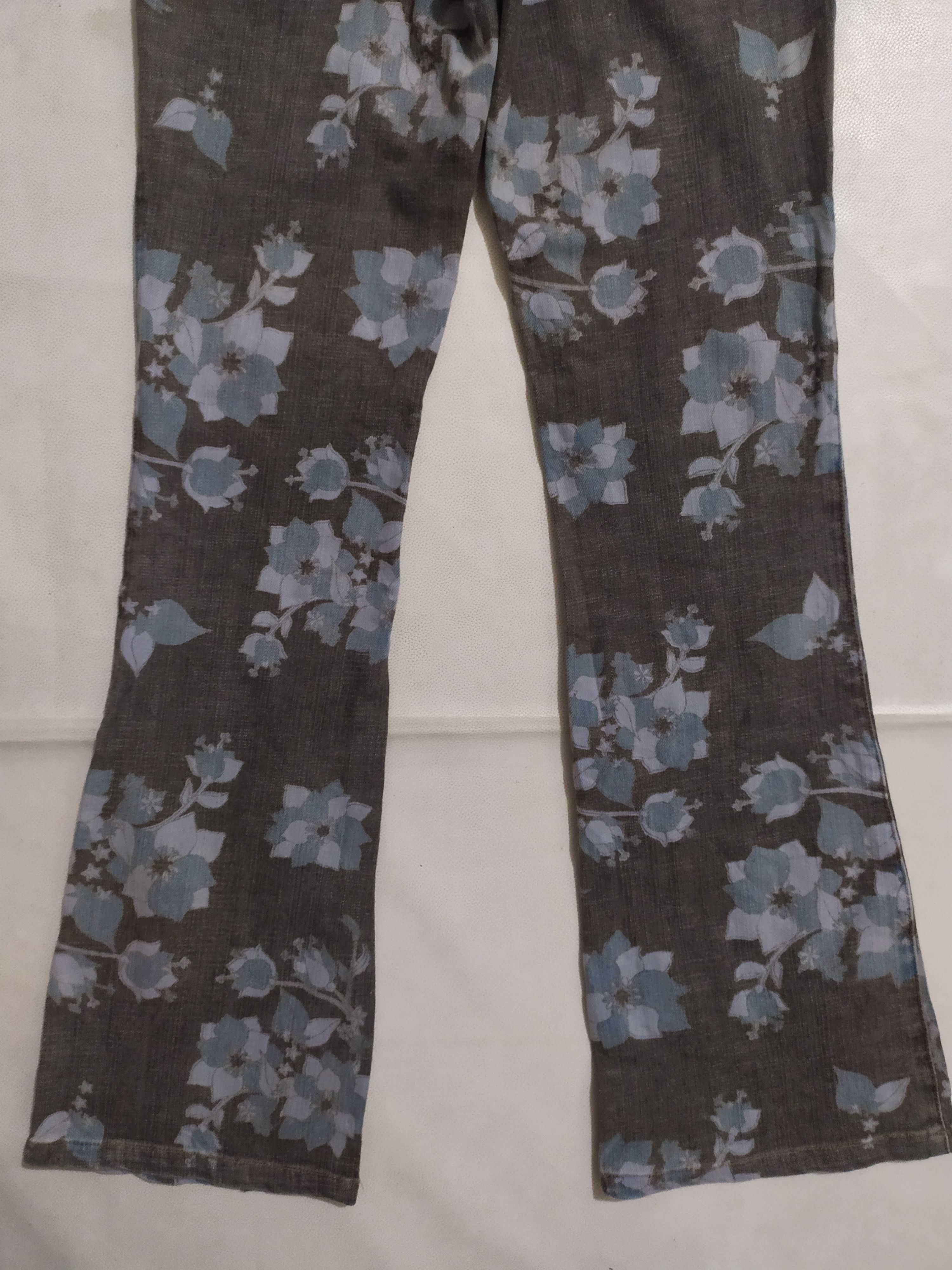 Japanese Brand 🔥Le'Da Japanese Fullprint Floral Bootcut Flare Pants Size US 28 / EU 44 - 8 Thumbnail