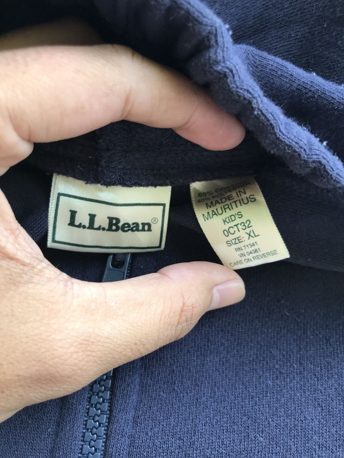 L.L. Bean L.L Bean Small Logo Zipper Hoodie Sweatshirt Size US XL / EU 56 / 4 - 3 Thumbnail