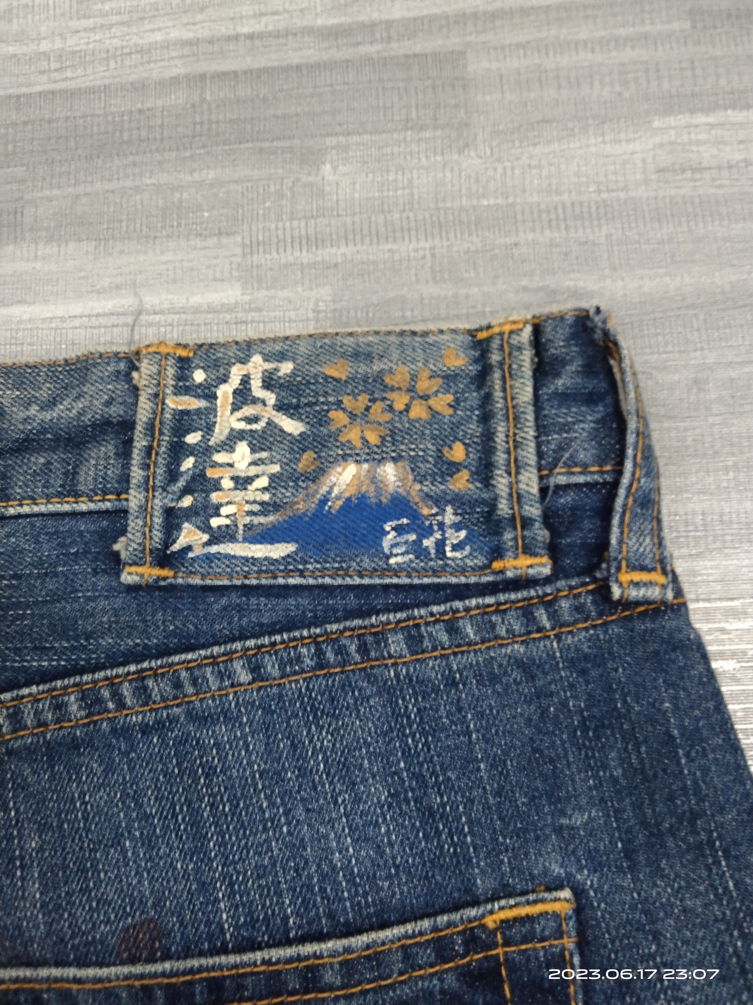 Japanese Brand SICK HAND MADE ART FLOWERS NO WAVE NO LIFE JAPAN MADE Size US 36 / EU 52 - 10 Thumbnail