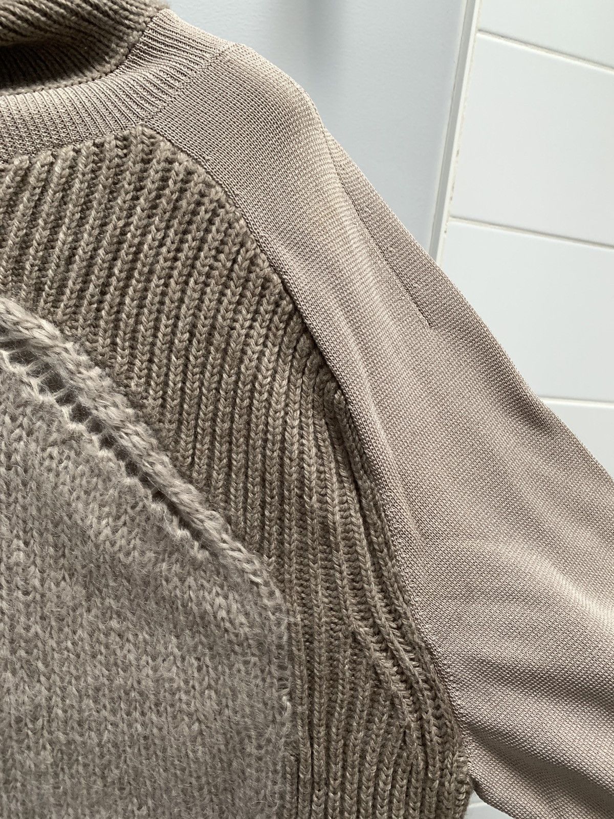 Helmut Lang NWOT variegated multi texture turtle neck sweater XS / S Size US S / EU 44-46 / 1 - 19 Thumbnail