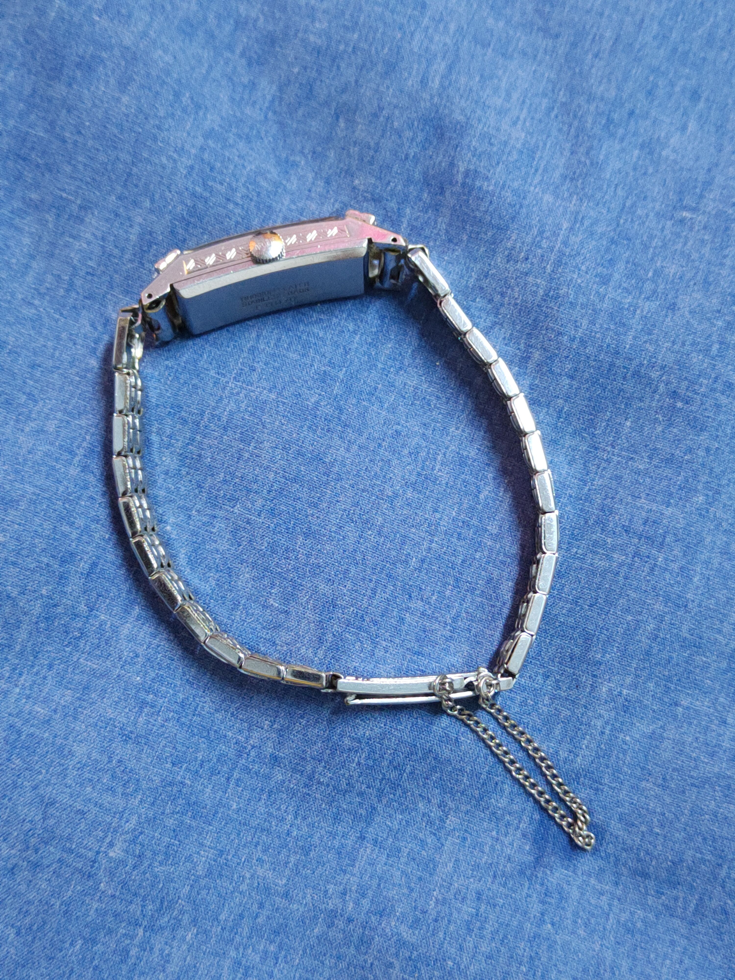 Vintage Princess Analog Antishock hand winding vintage Watch #J059S Size ONE SIZE - 12 Thumbnail