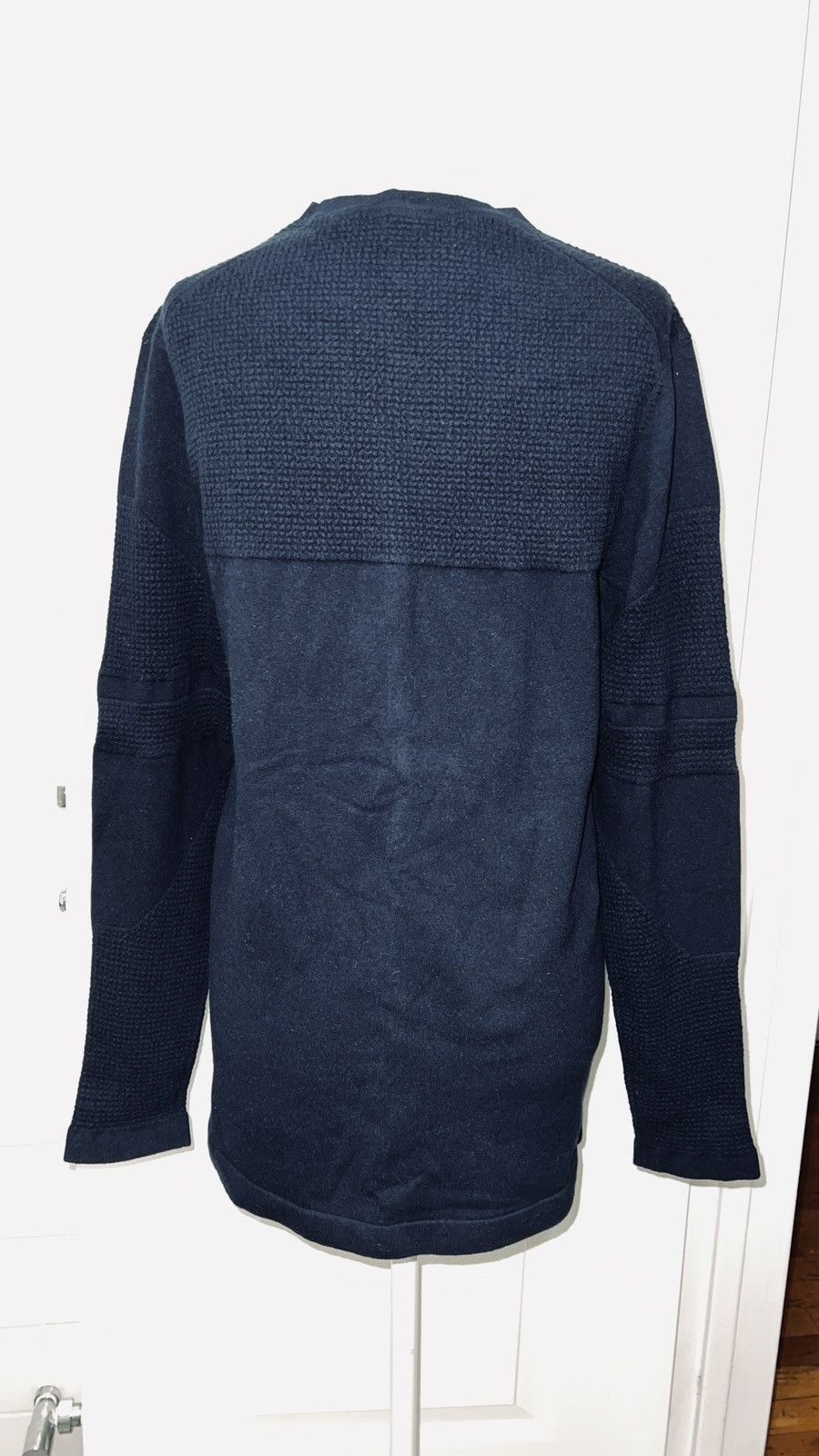 Helmut Lang Helmut Lang NWOT Indigo Graphic pullover Size US S / EU 44-46 / 1 - 9 Thumbnail