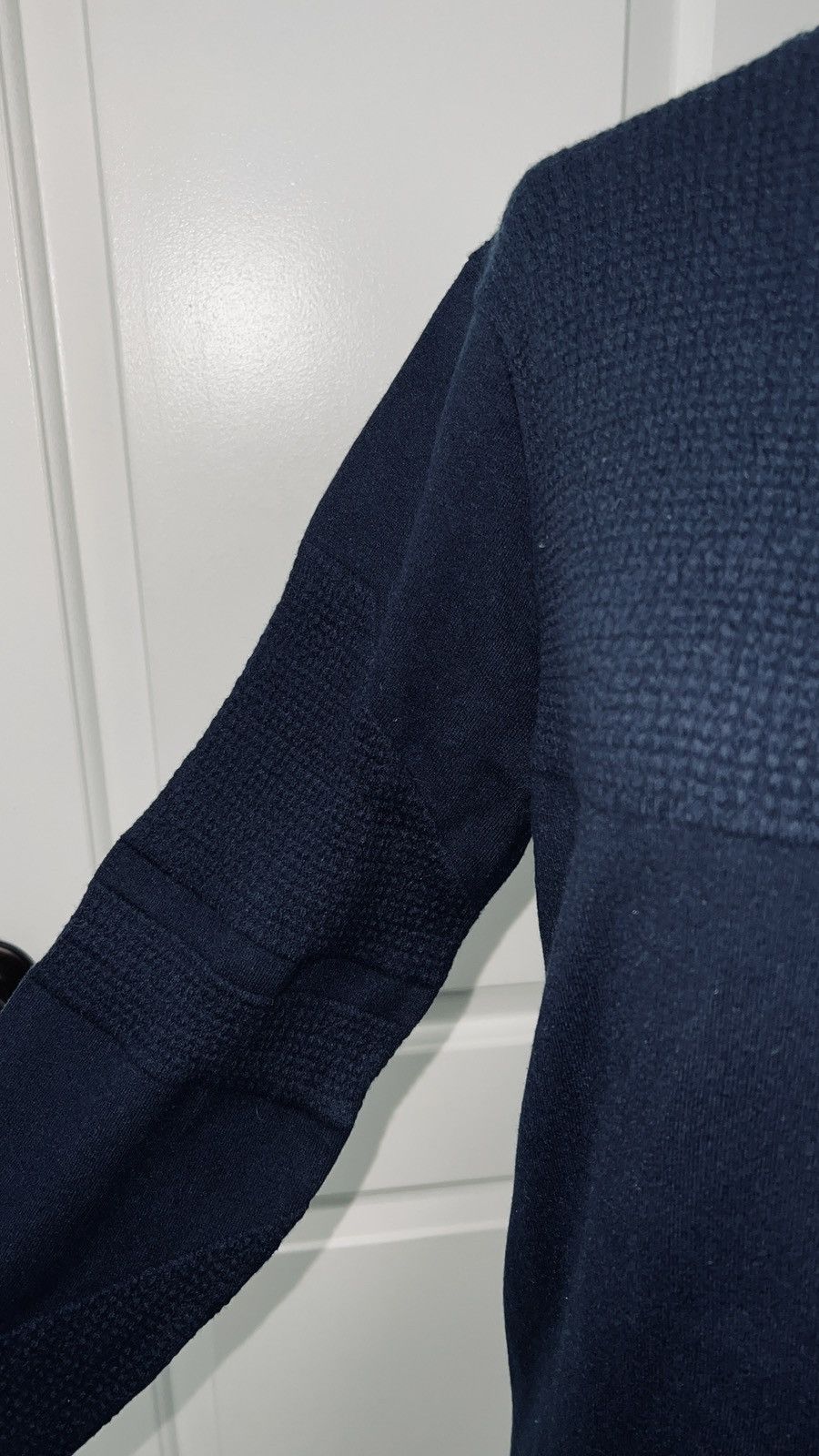 Helmut Lang Helmut Lang NWOT Indigo Graphic pullover Size US S / EU 44-46 / 1 - 6 Thumbnail