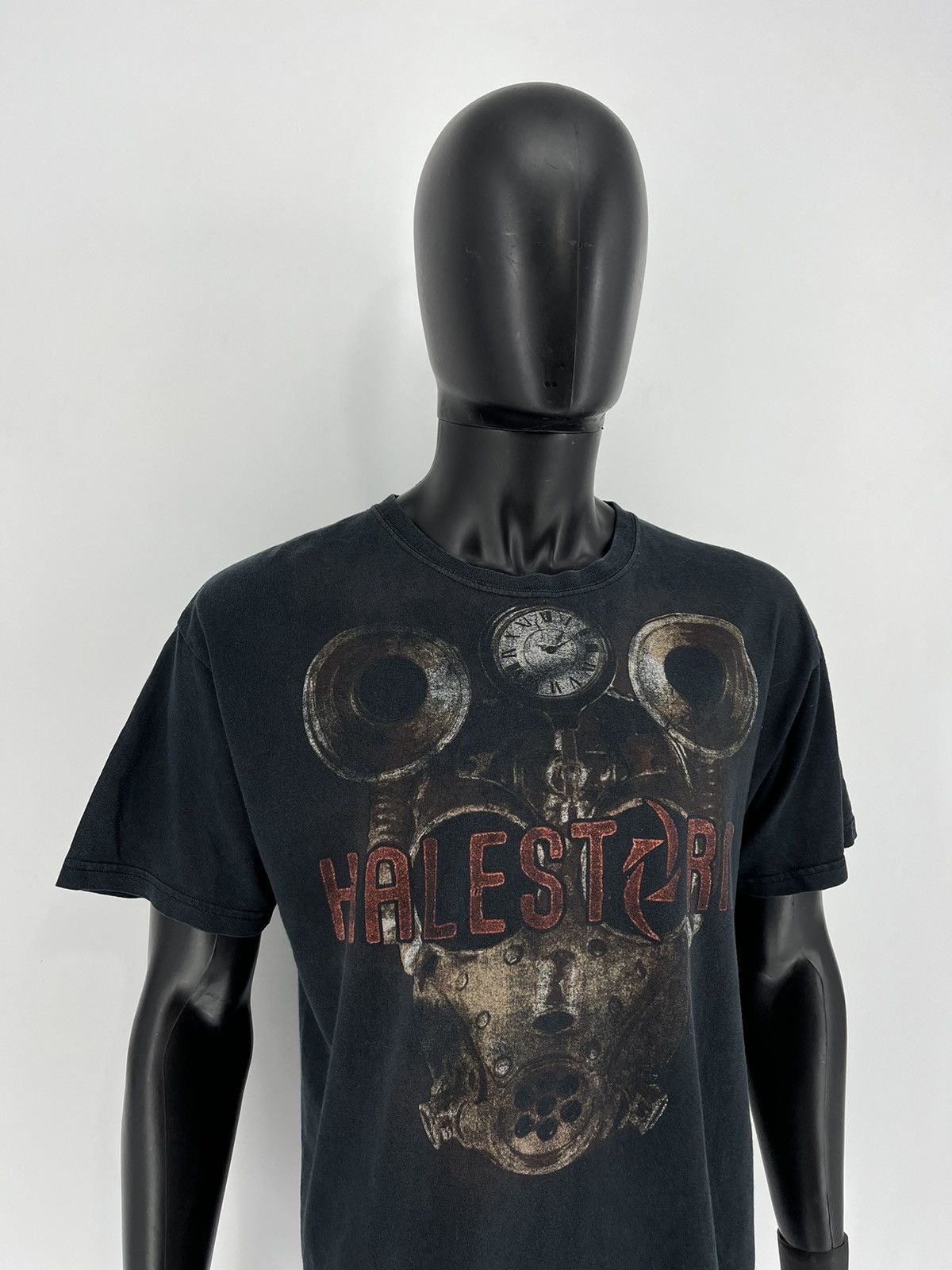 Band Tees Vintage Y2K Halestorm Band Rock Tee Size US L / EU 52-54 / 3 - 5 Thumbnail