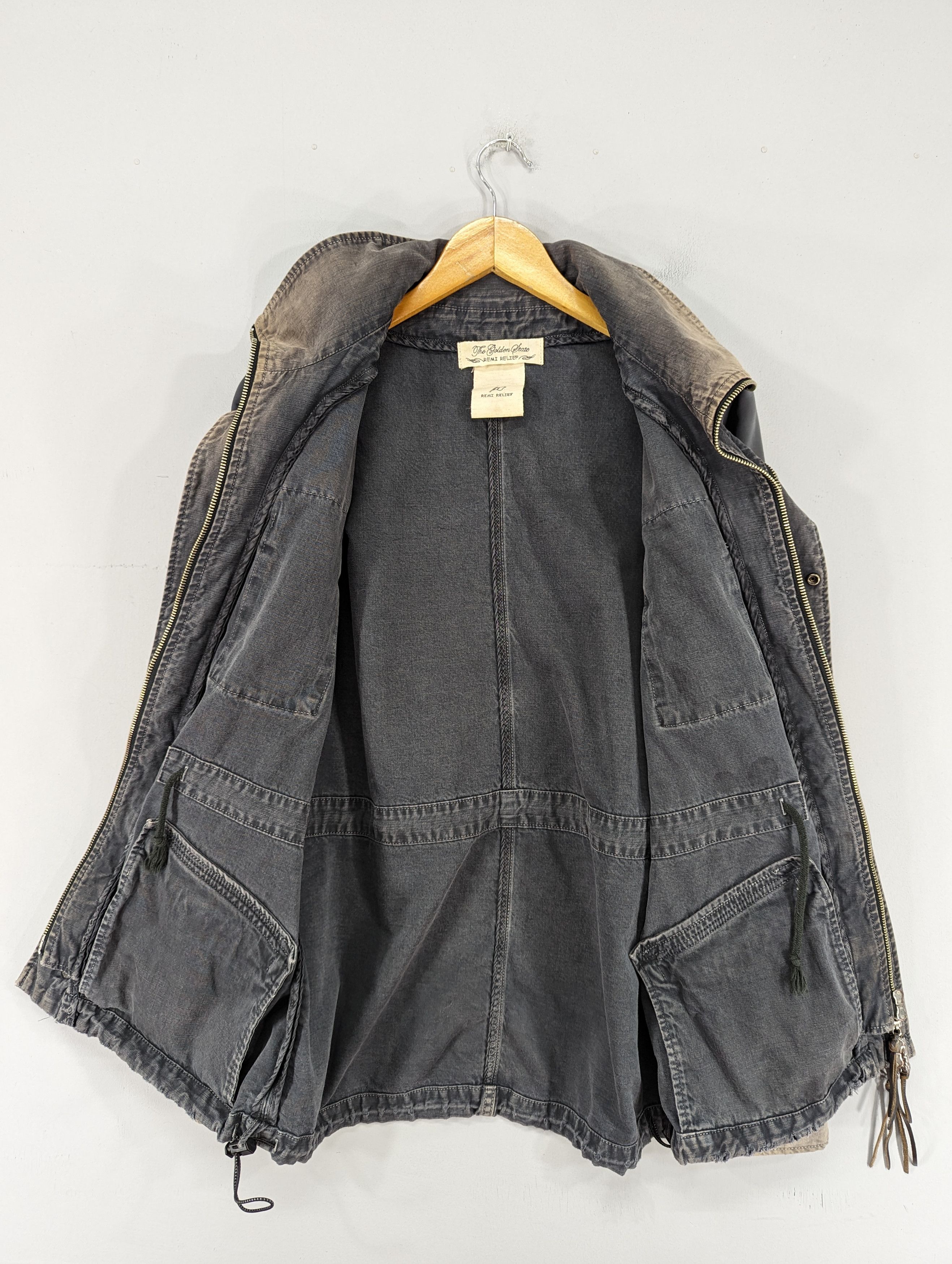 Remi Relief 🔥RARE🔥Remi Relief Multipocket Distressed Jacket Size US M / EU 48-50 / 2 - 12 Thumbnail