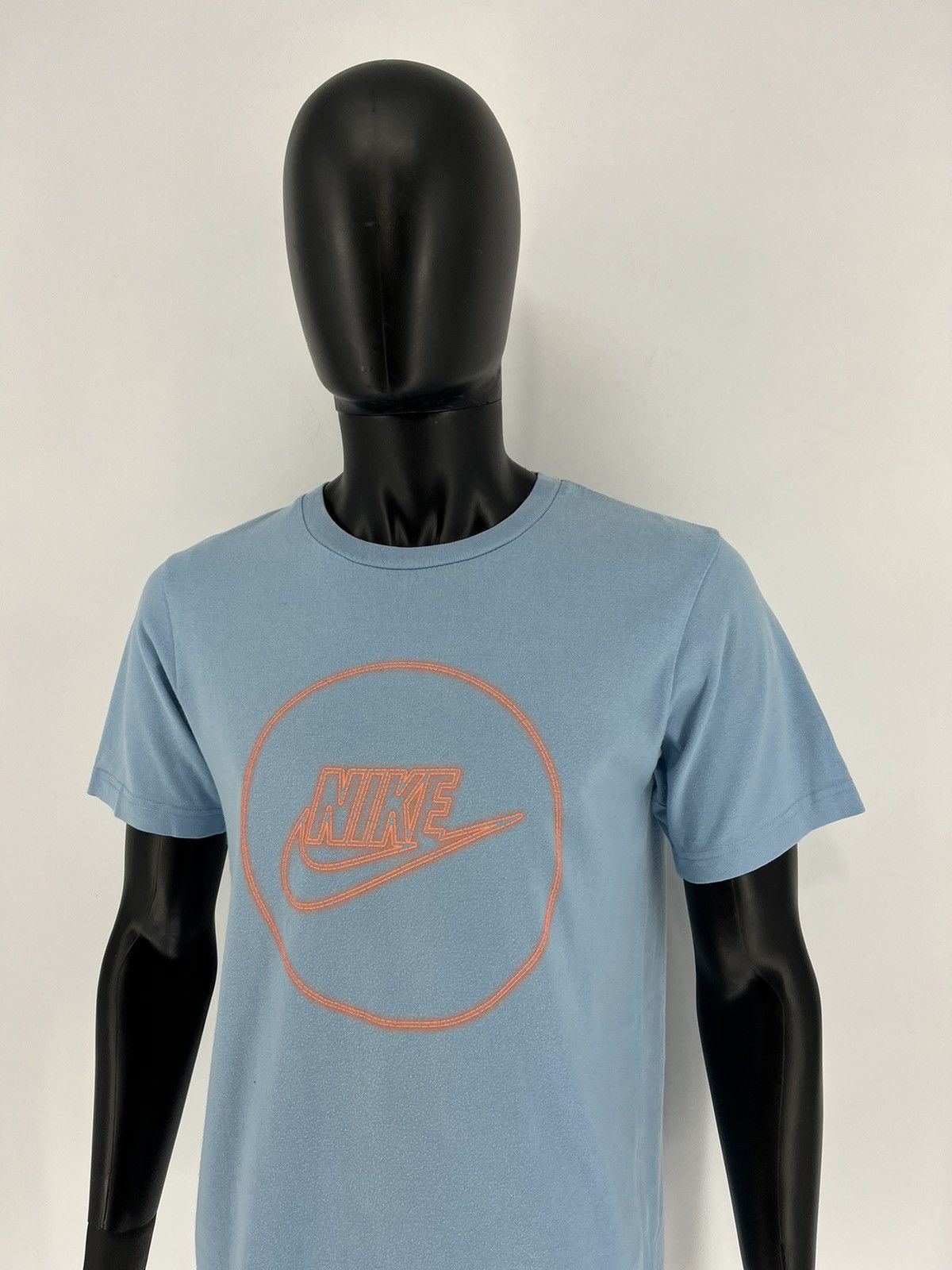 Nike Vintage Y2K 90s Nike Swoosh Logo Tee Style Grailed Size US M / EU 48-50 / 2 - 5 Thumbnail