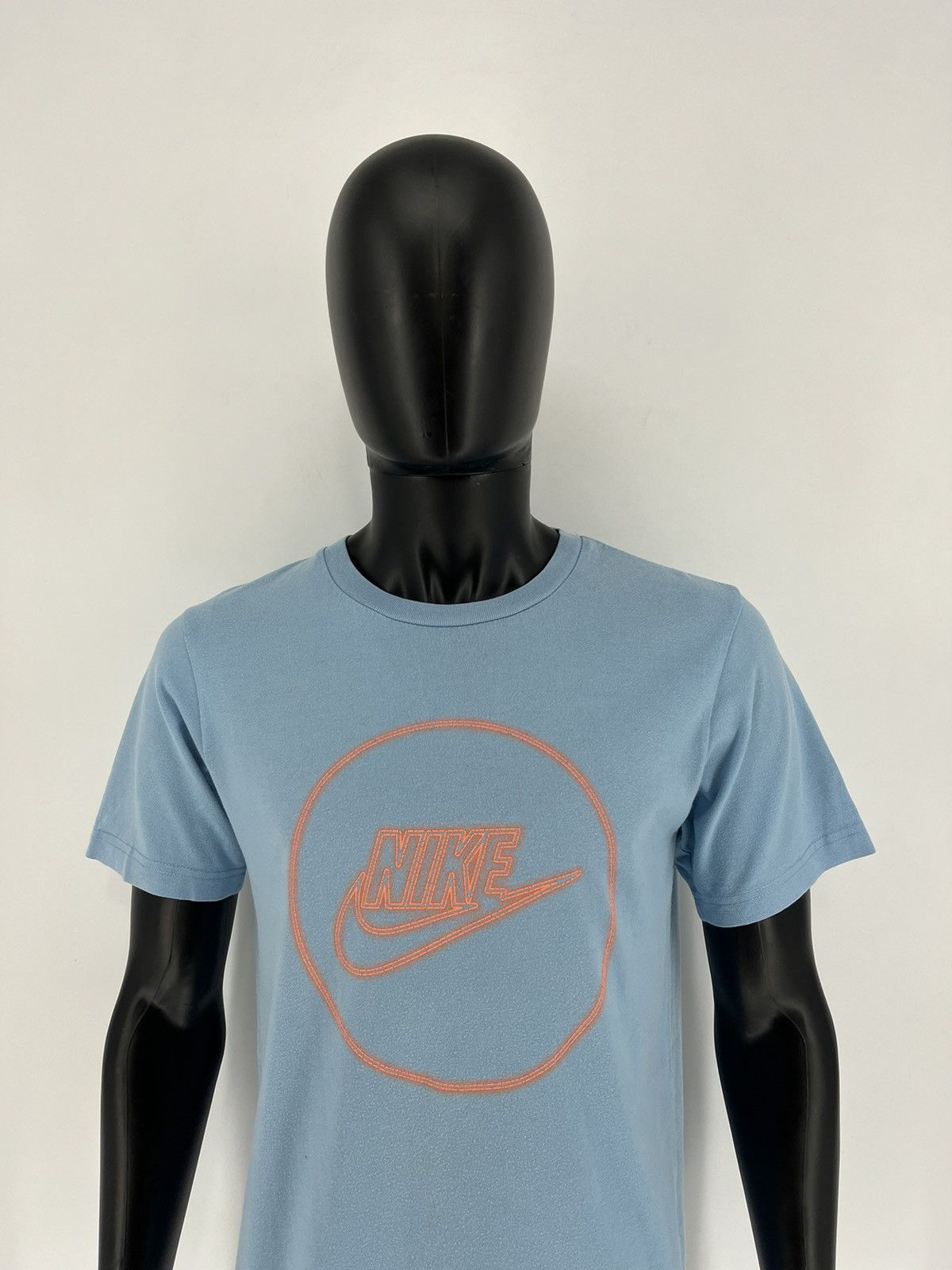 Nike Vintage Y2K 90s Nike Swoosh Logo Tee Style Grailed Size US M / EU 48-50 / 2 - 1 Thumbnail