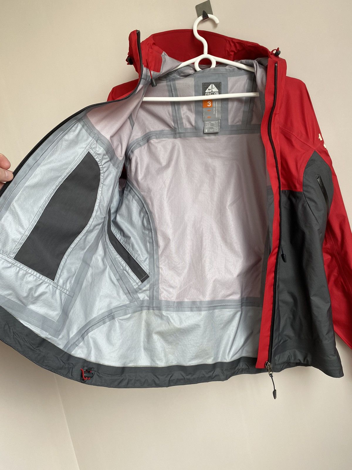 Nike Nike ACG gore tex windbreaker Size S / US 4 / IT 40 - 12 Thumbnail
