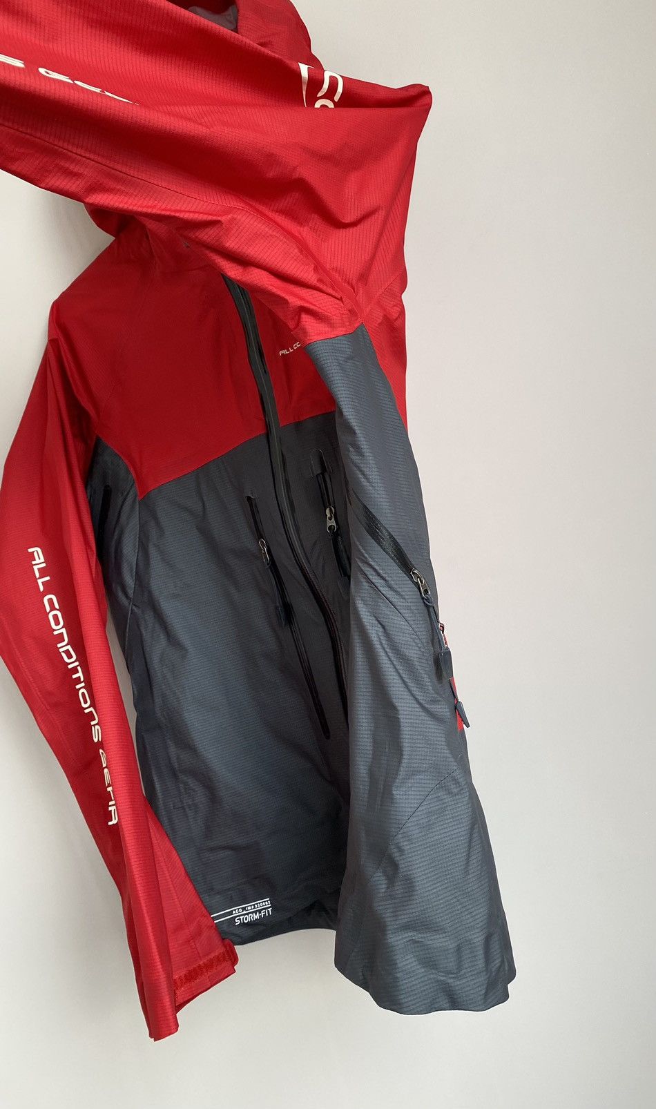Nike Nike ACG gore tex windbreaker Size S / US 4 / IT 40 - 4 Thumbnail