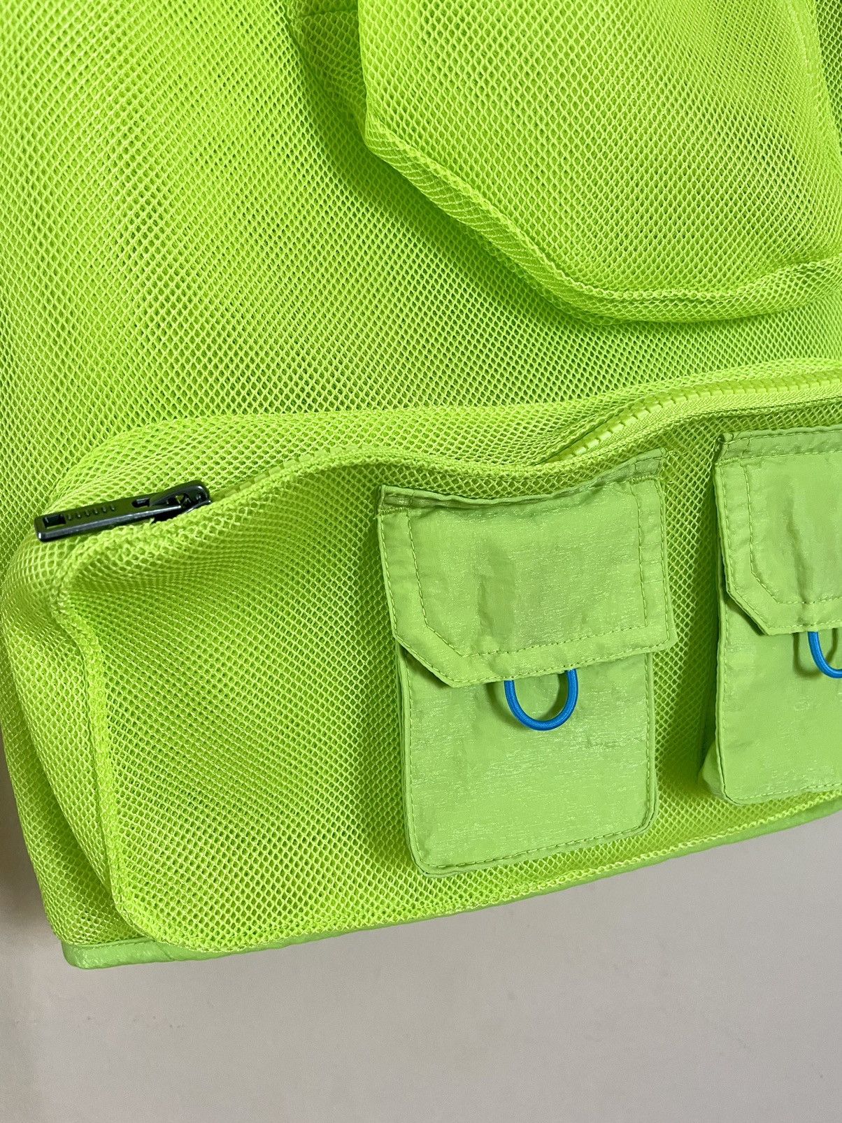 Jordan Brand Air Jordan 23 Engineered LimeGreen Life jacket utility vest Size US L / EU 52-54 / 3 - 5 Thumbnail