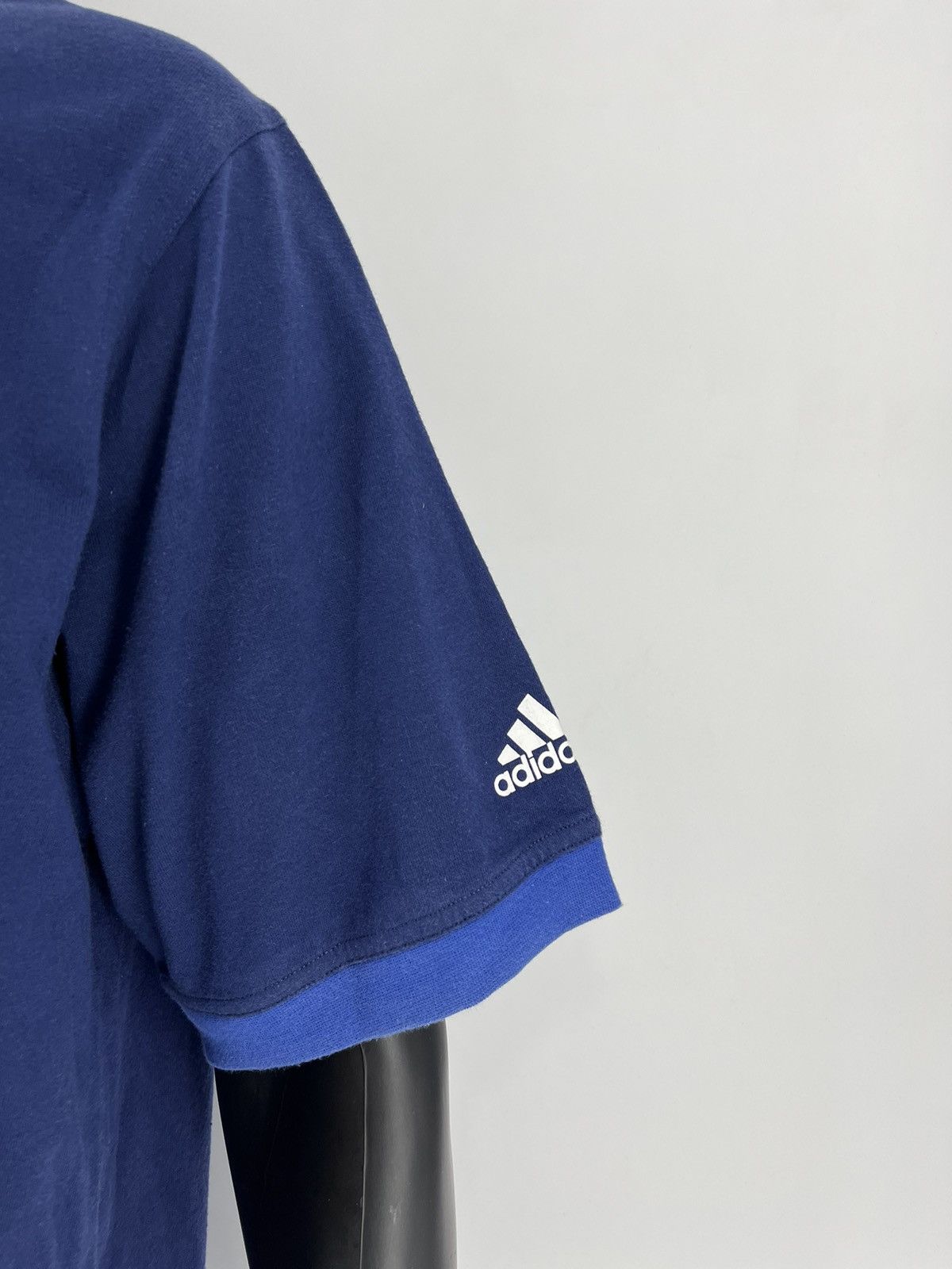 Adidas Vintage y2k 90s Adidas Tennis Tee Stripes Streetwear Hype Size US XL / EU 56 / 4 - 6 Thumbnail