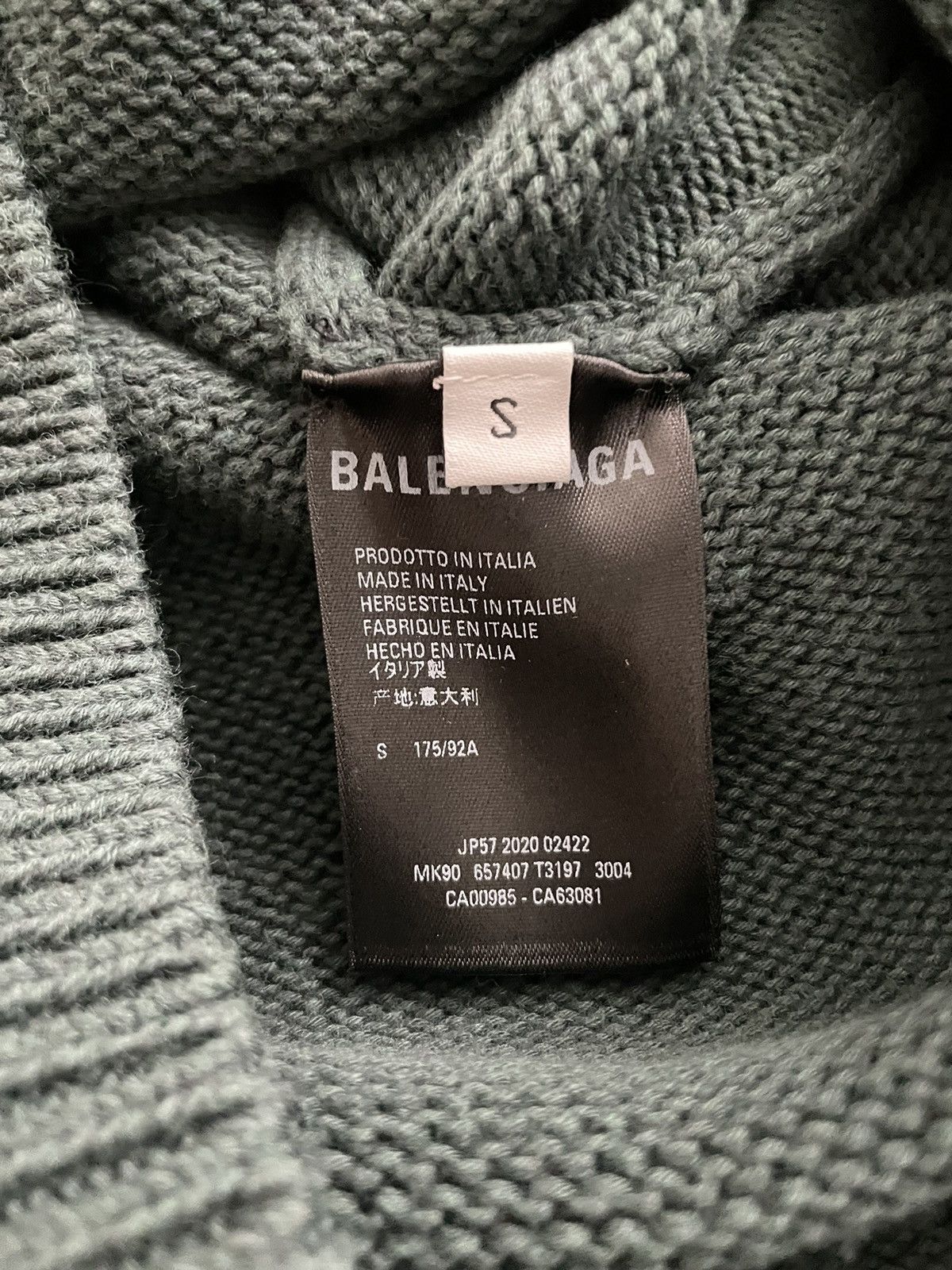 Balenciaga Asymmetric College Crest Polo Knit Sweater S Size US M / EU 48-50 / 2 - 11 Thumbnail