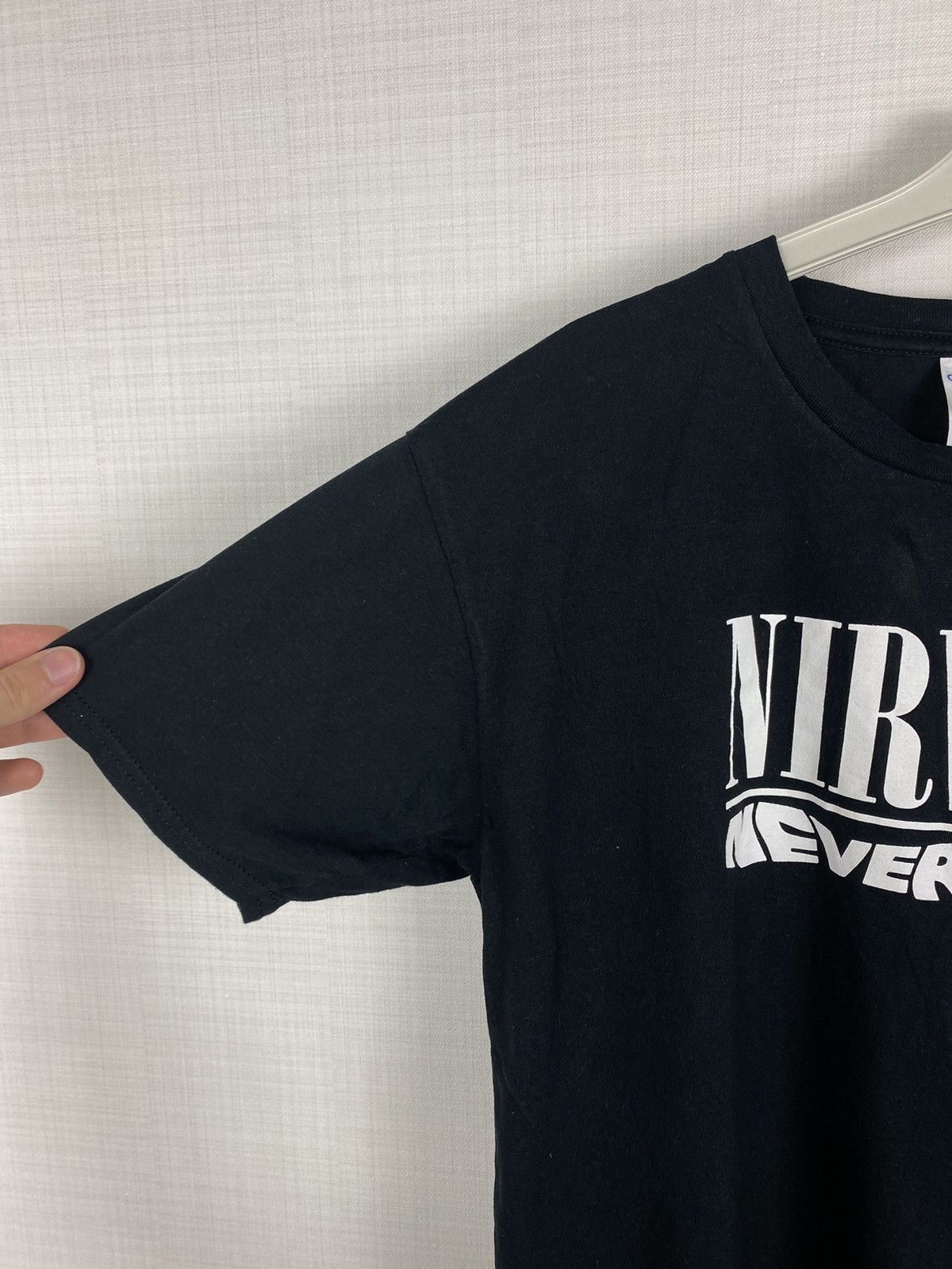 Nirvana × Vintage Nirvana Nevermind vintage t shirt printed tee logo promo Size US L / EU 52-54 / 3 - 5 Thumbnail