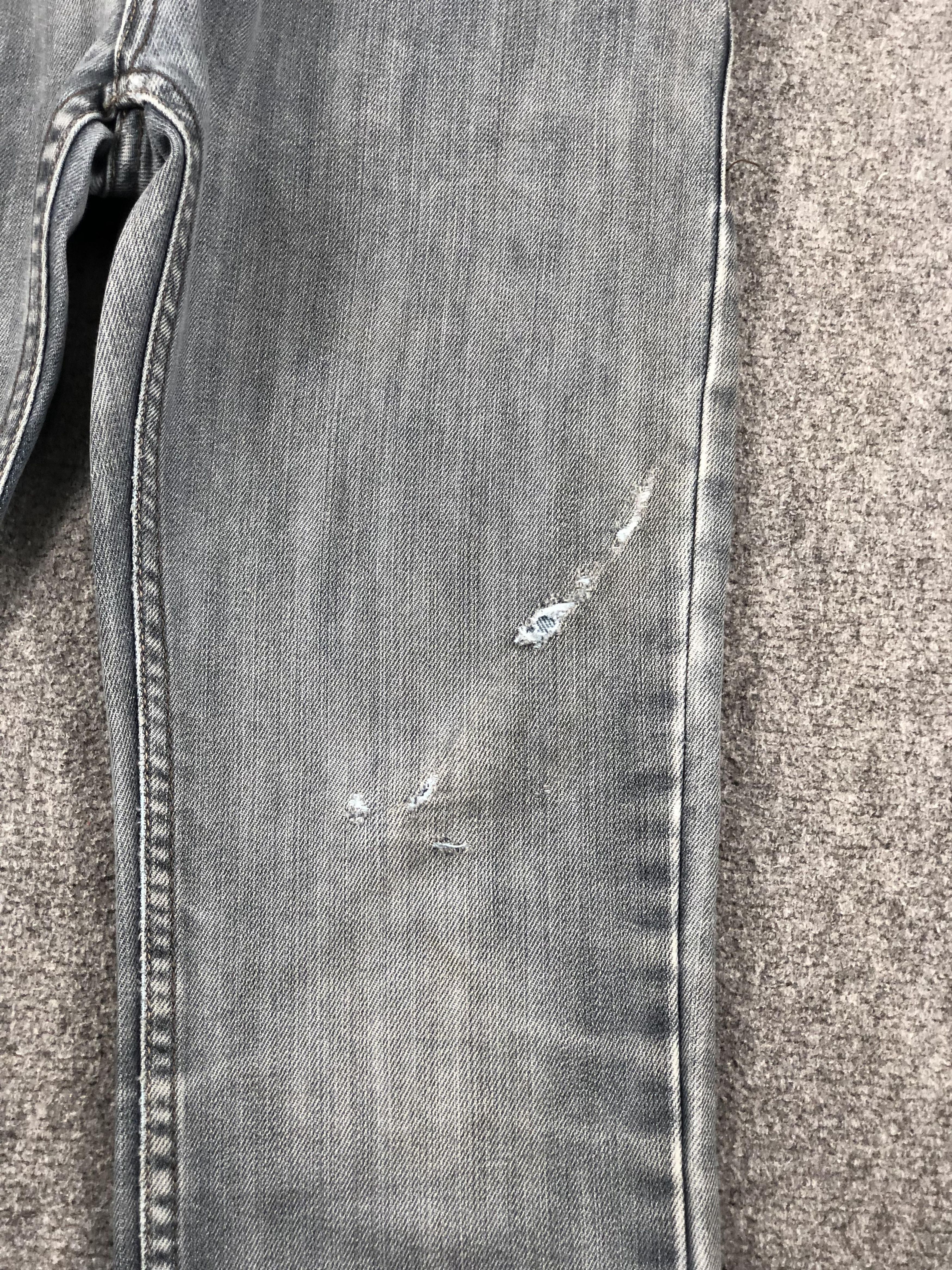 Levi's Vintage Levis 511 Faded Black Skinny Jeans DP2282 Size US 29 - 13 Thumbnail