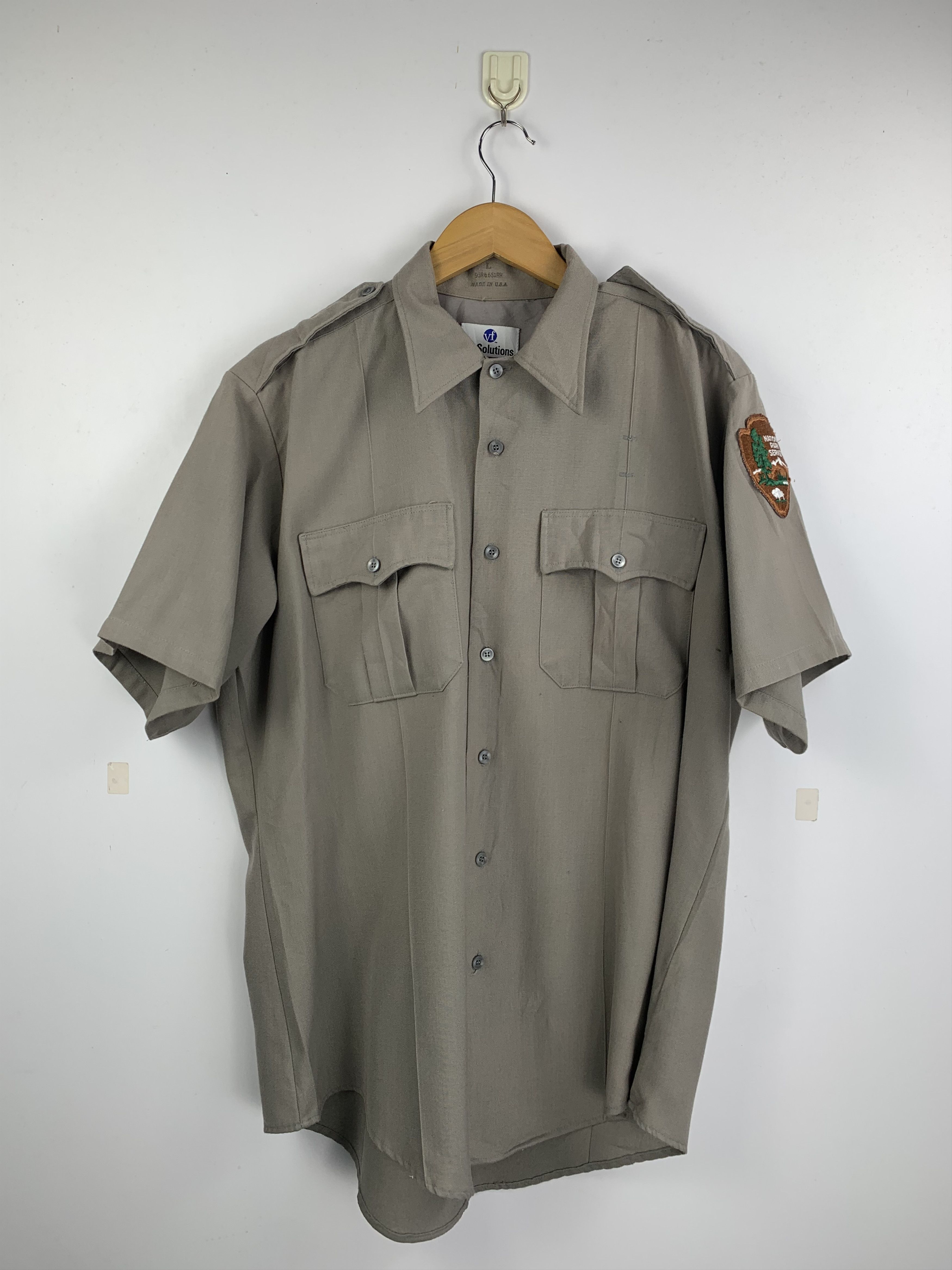 Vintage Vintage 90s VF Solution Button Up Denim Worker Shirt J1623 Size US L / EU 52-54 / 3 - 1 Thumbnail